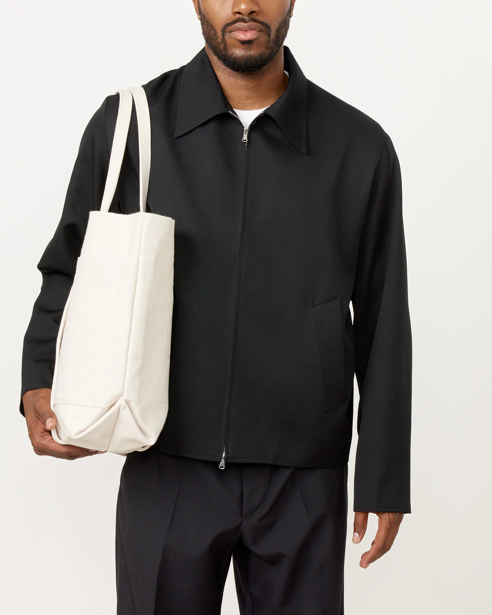 Washed Canvas 6 Pockets Tote in White Medium - Image 4