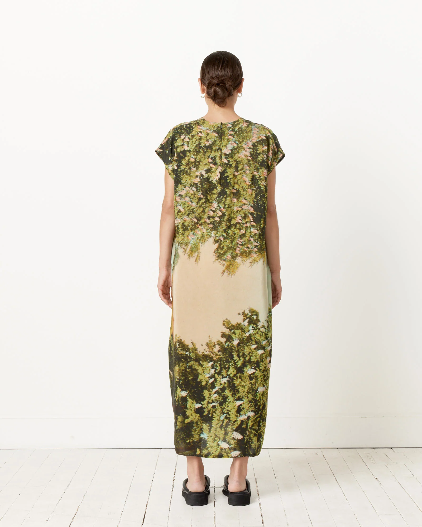 Simple Dress in Print F - Image 4