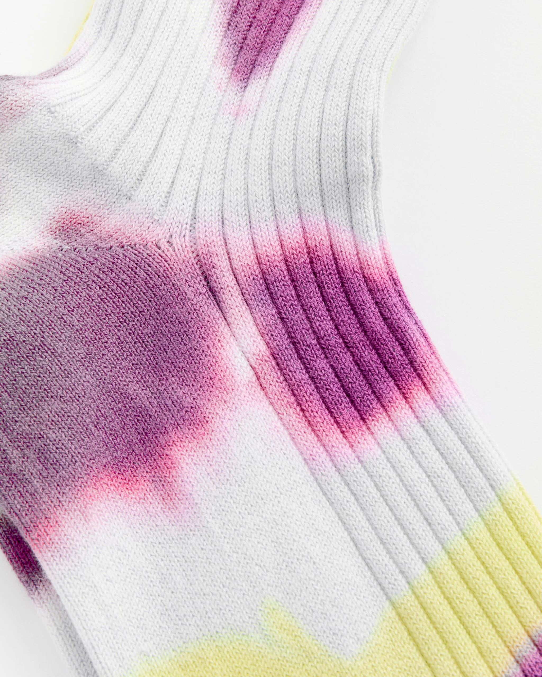 Giza High Gauge Tie Dye Socks in Light Blue/Purple - Image 2