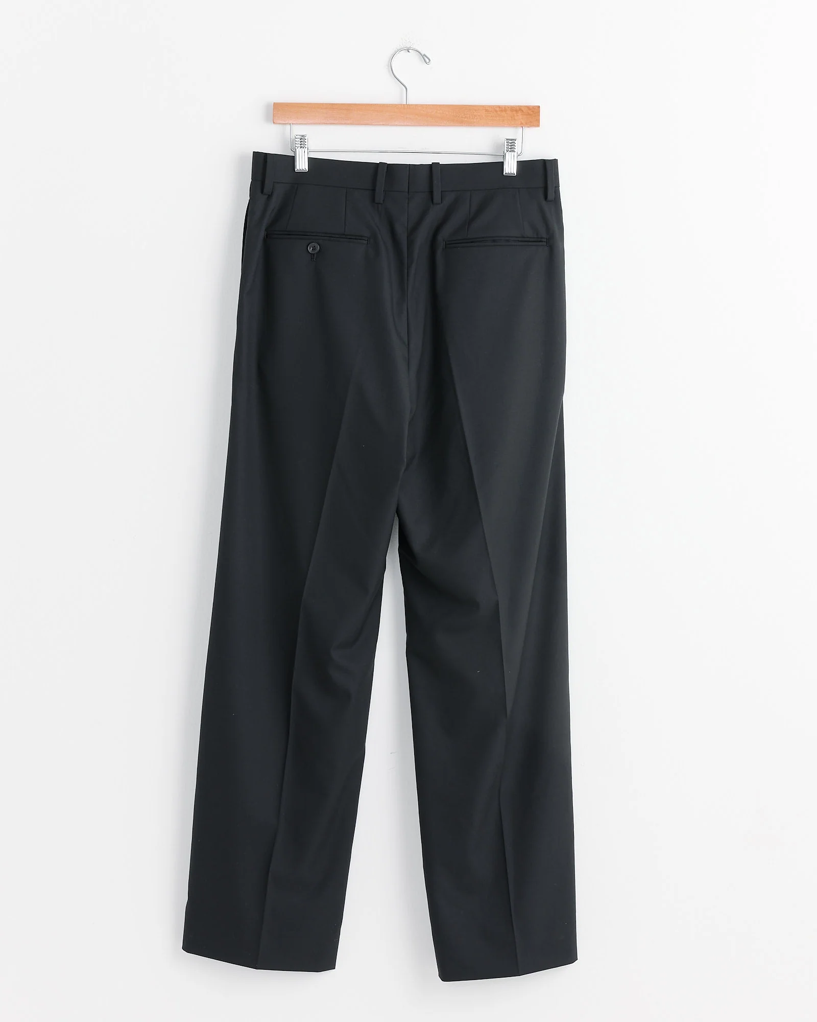 Tropical Wool Two Tuck Slack in Black - Image 3