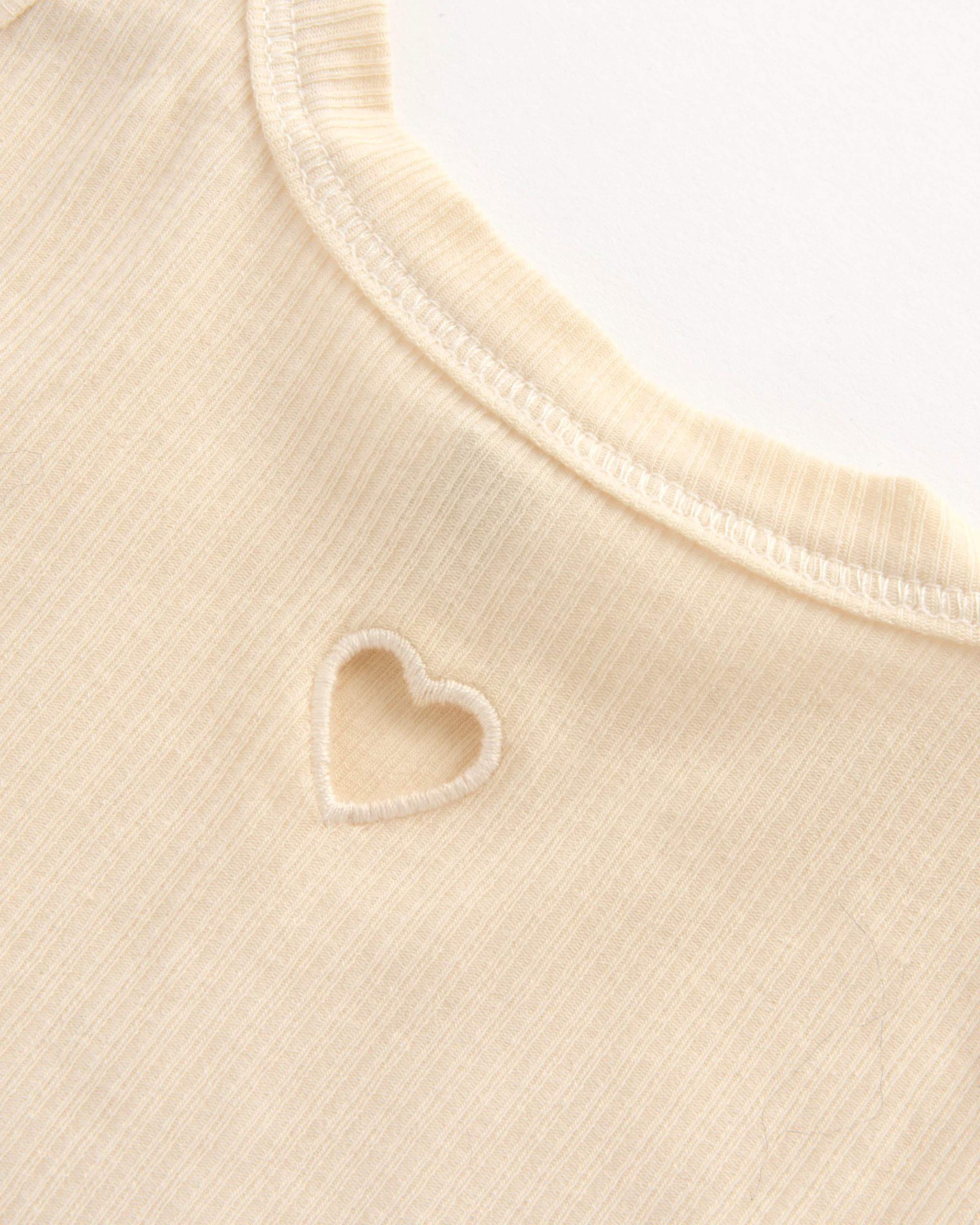 Heart Bra in Undyed - Image 2