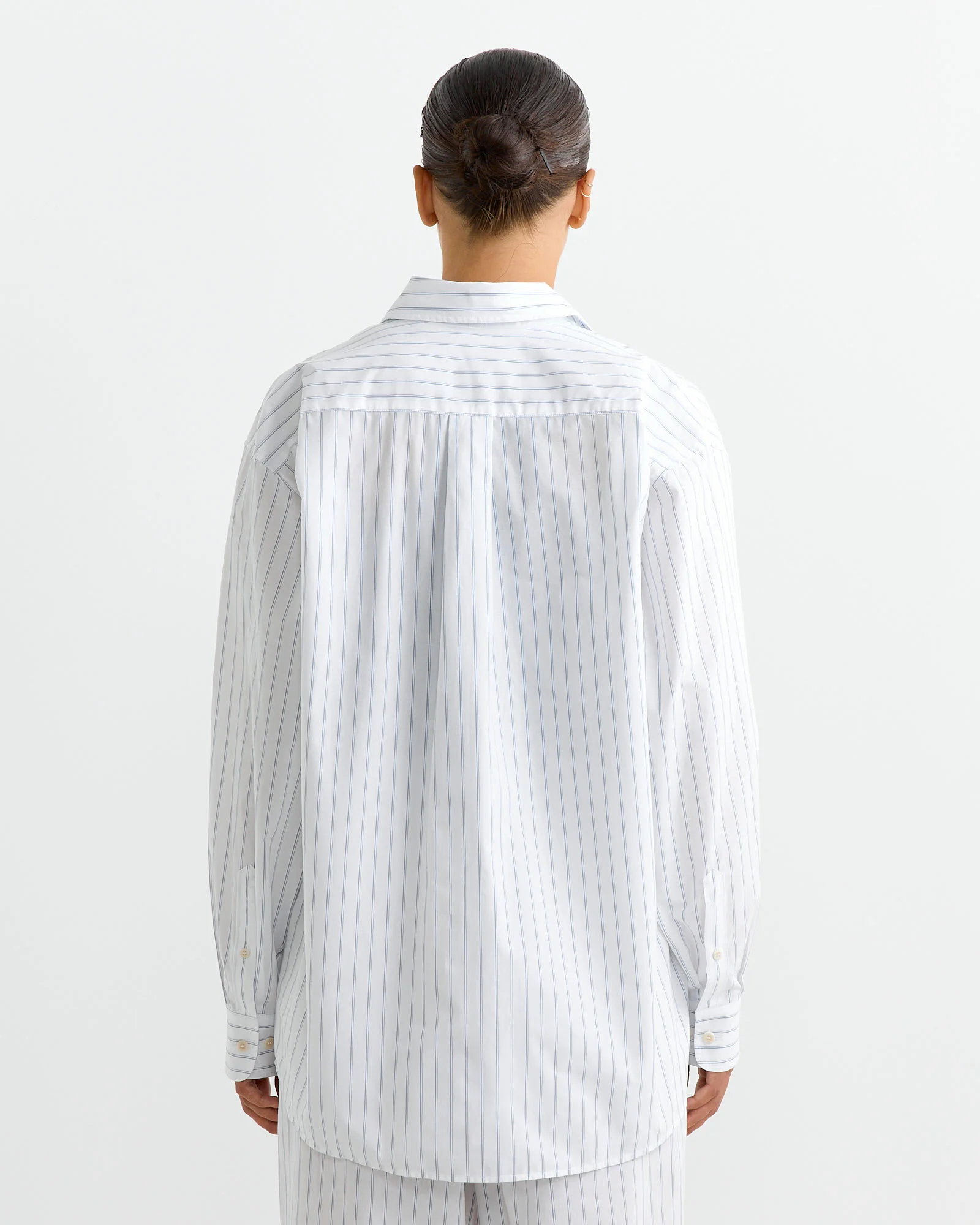 Ole Shirt in White Blue Stripe - Image 5
