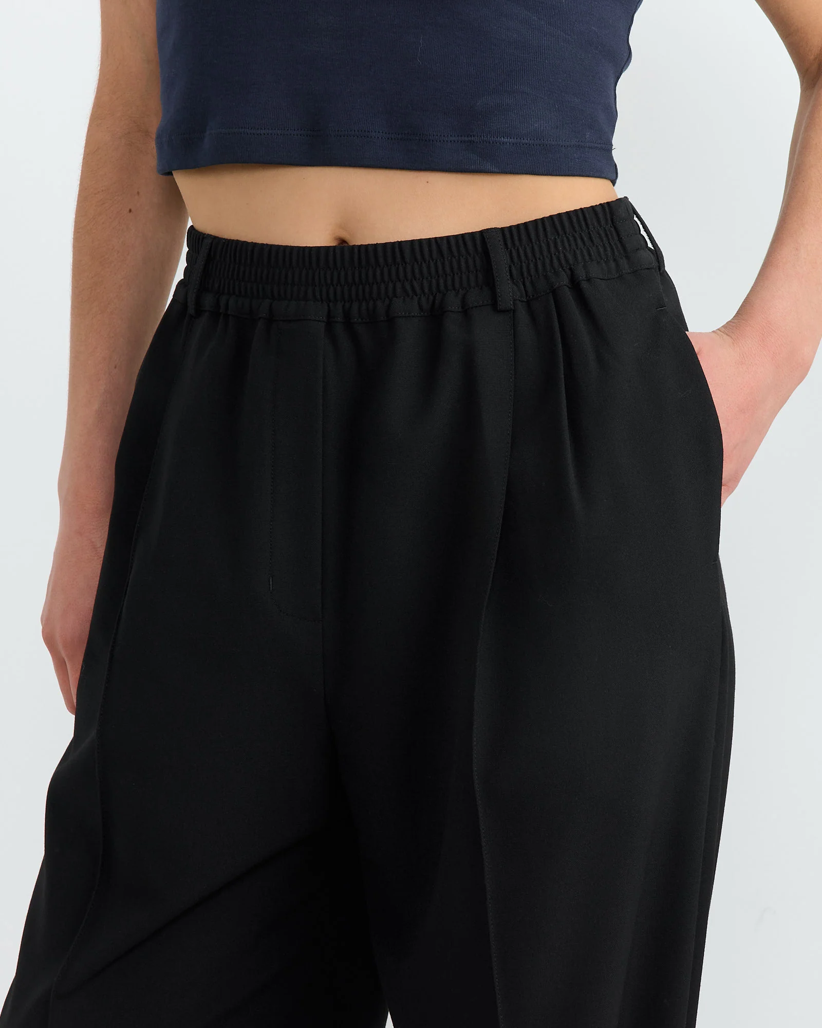 Erwin Trouser in Black - Image 2