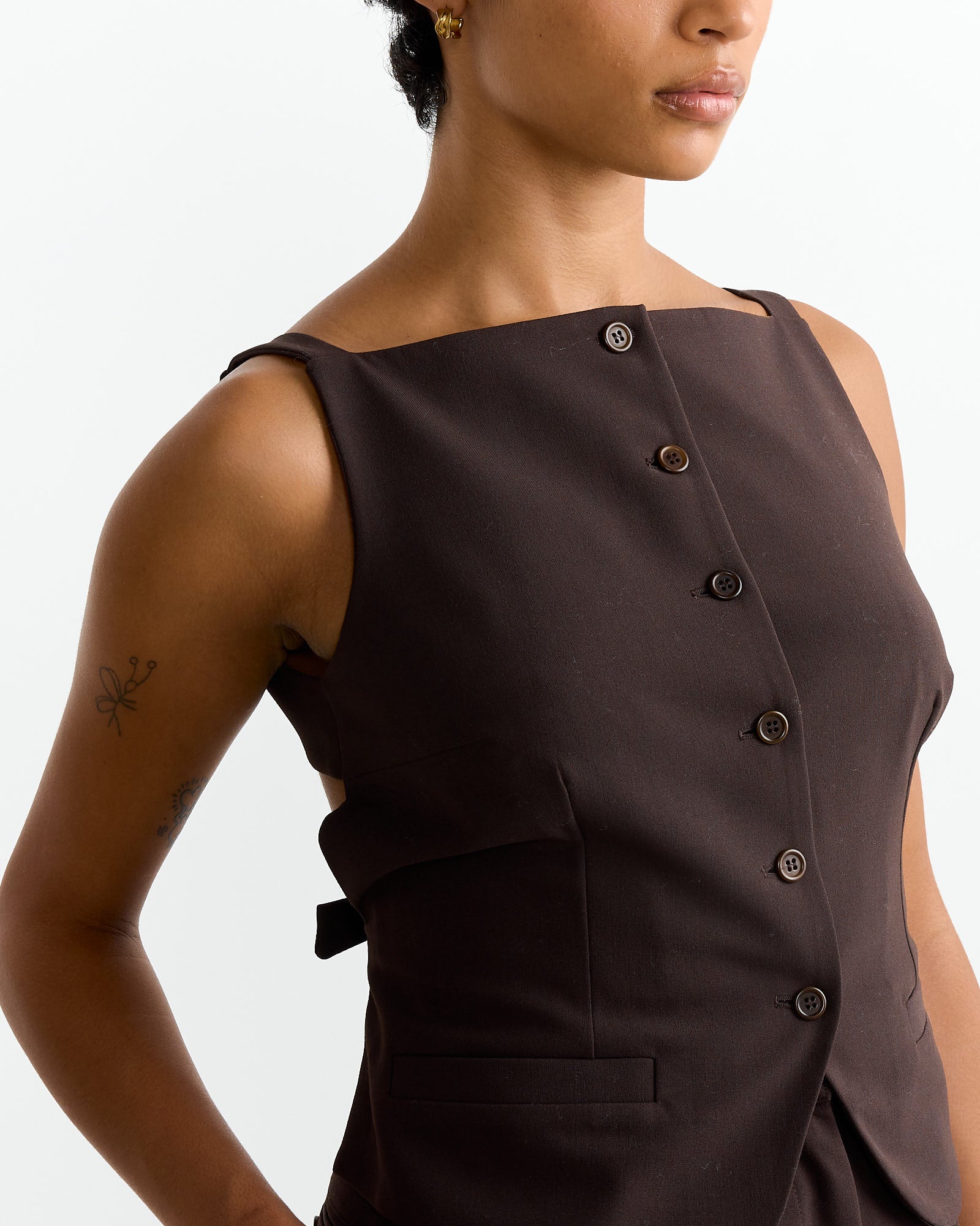 Innes Vest in Umber - Image 4