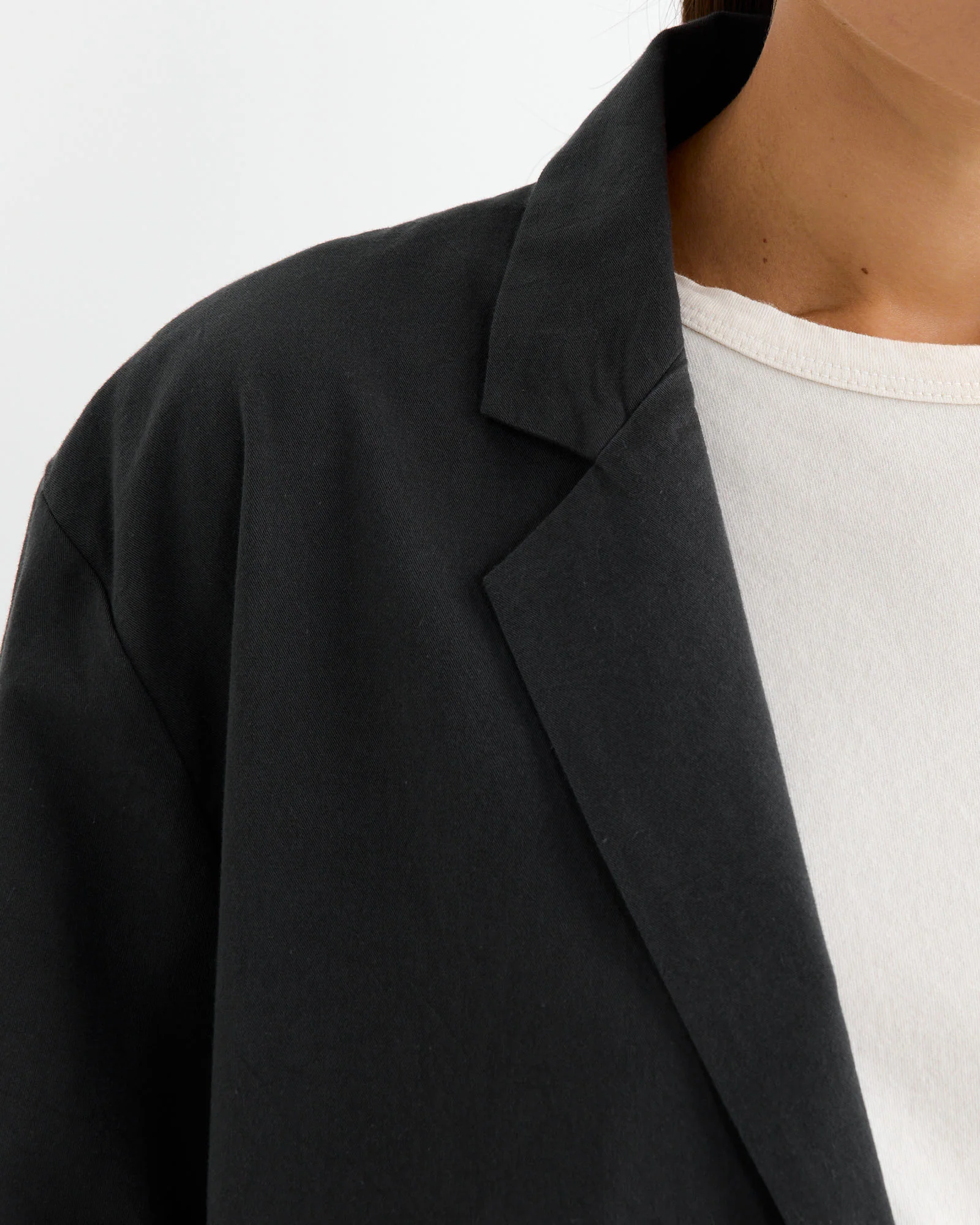 Blazer in Dark Grey - Image 3