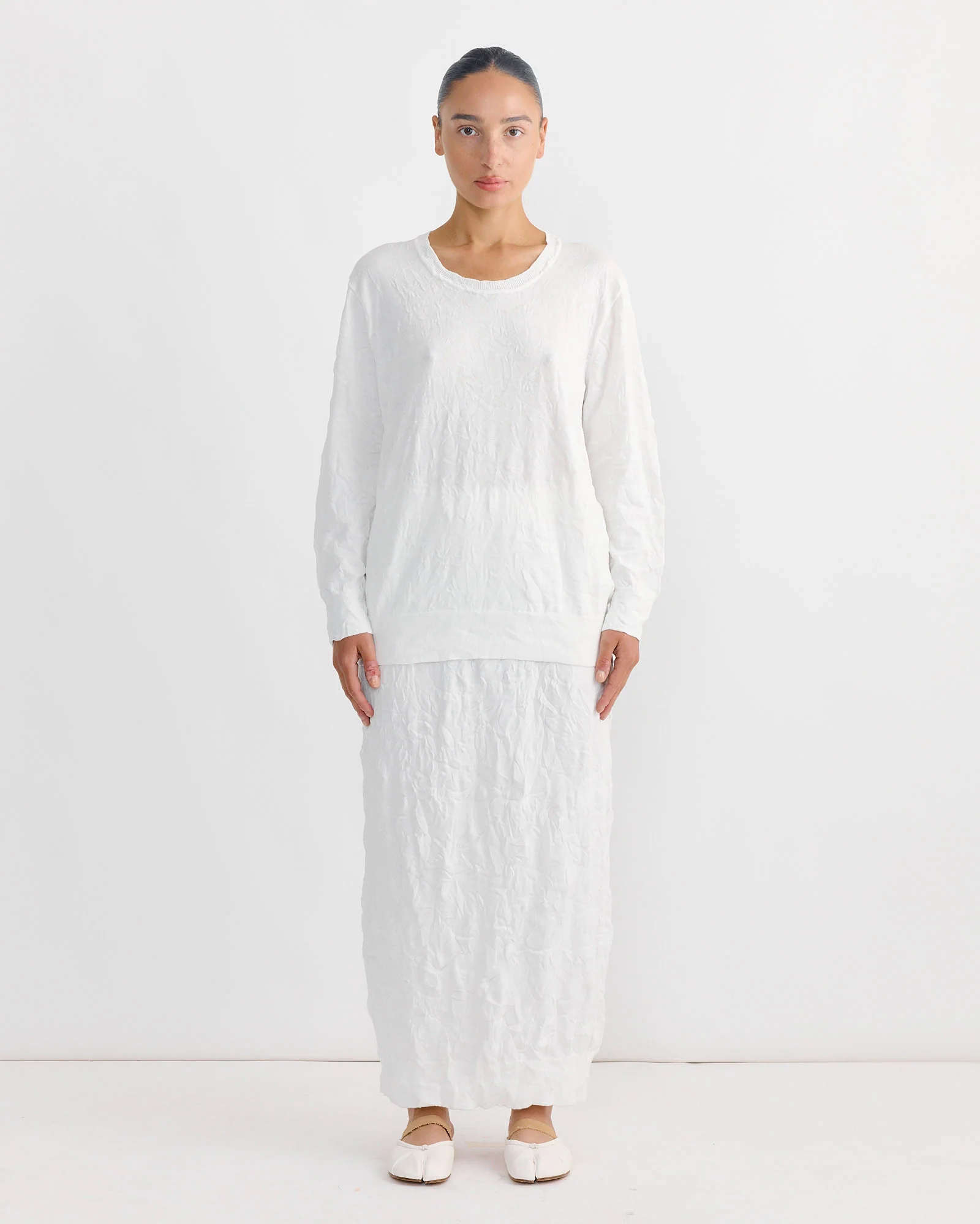 Crinkled Summer Knit in White - Image 2