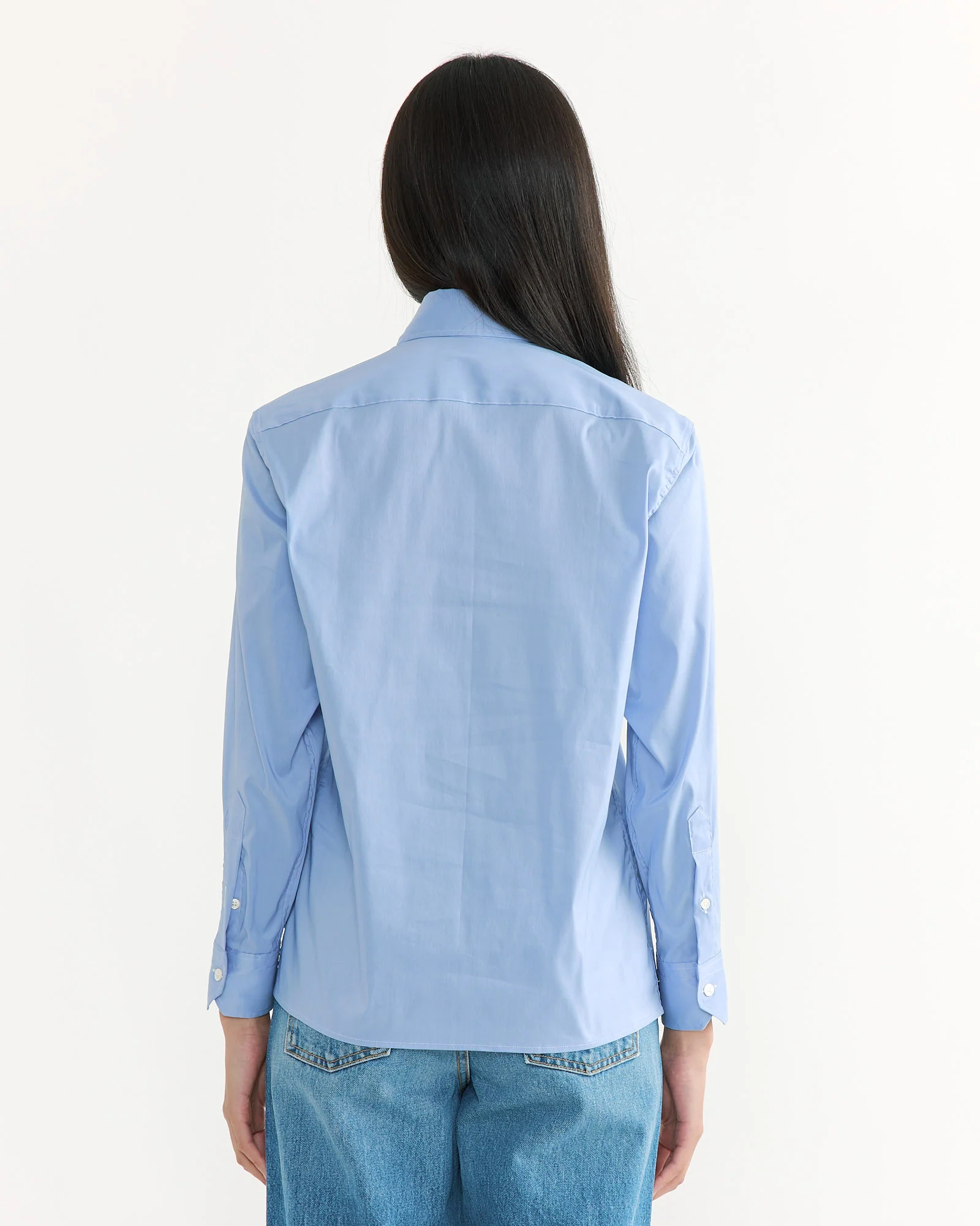 Camisas Manolo x Hai Shirt in Light Blue - Image 3