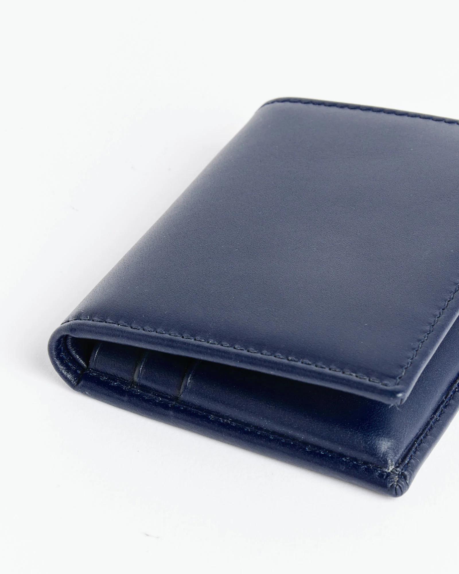 Classic Bifold Wallet in Navy - Image 3