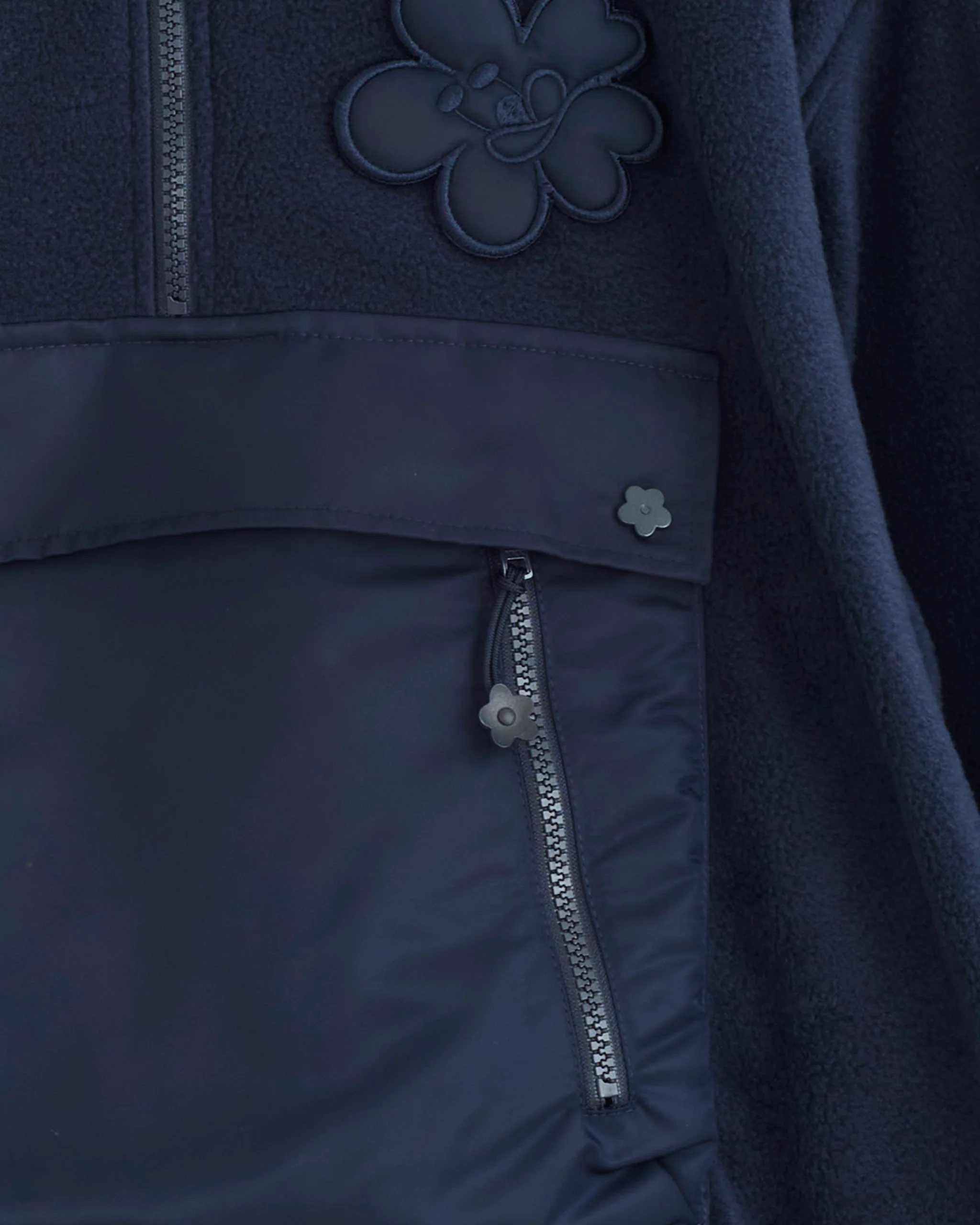 Bastian Fleece Top in Navy - Image 2