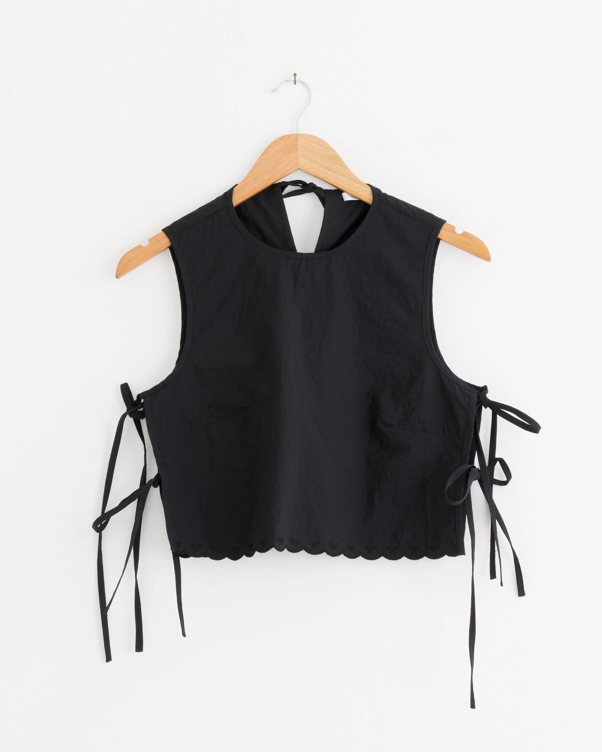 Feeba Top in Black Wildflower