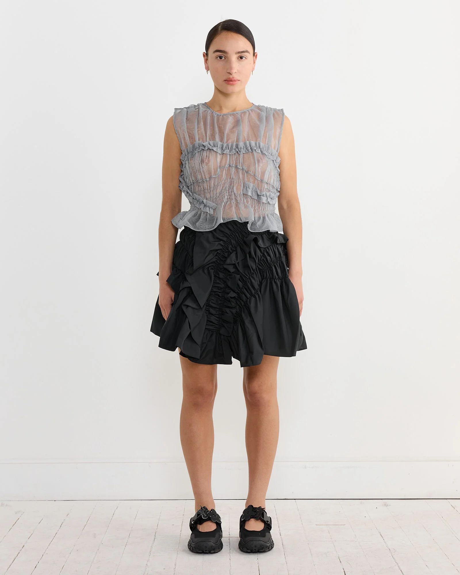 Uphi Top in Grey - Image 2