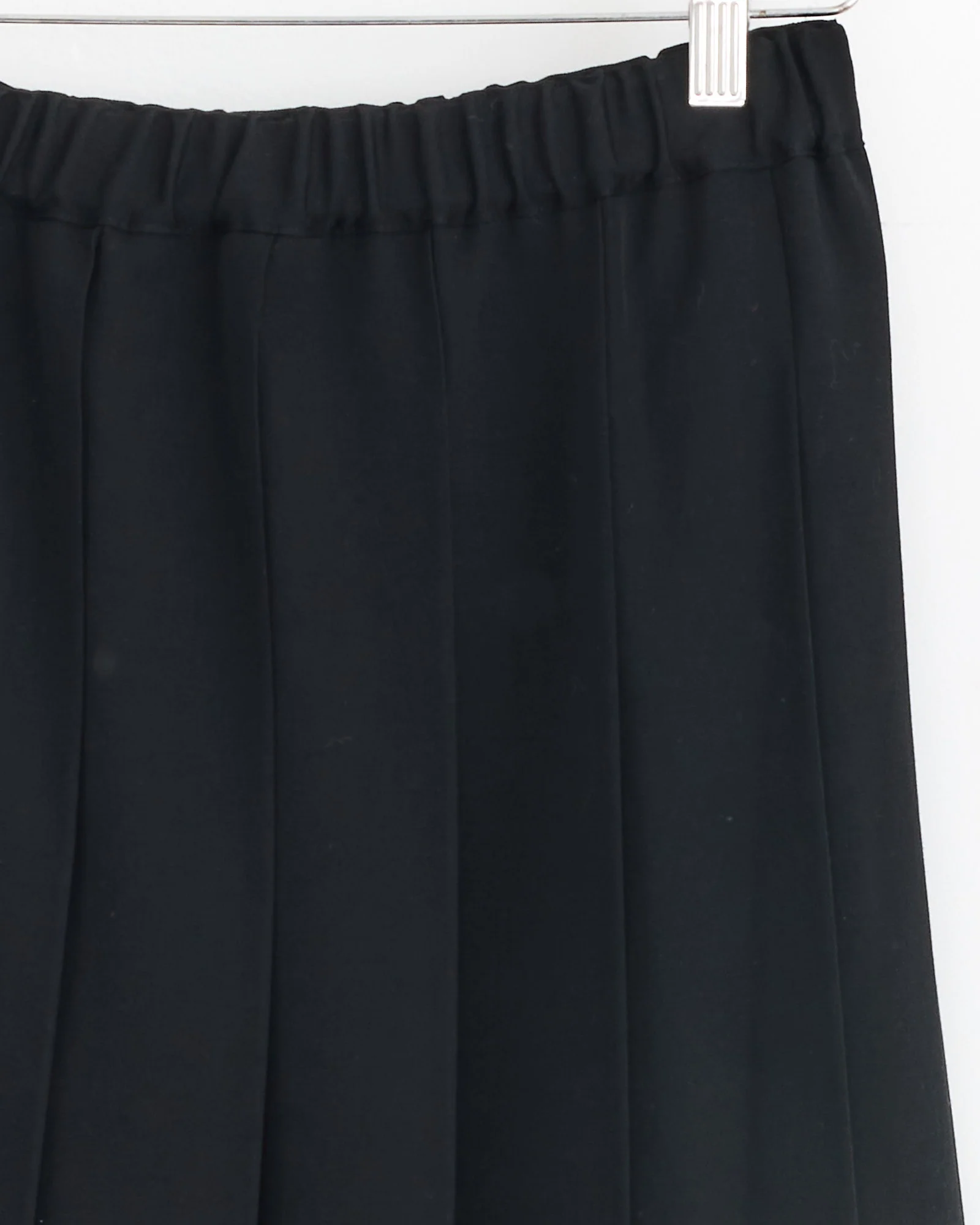 Pleated Skirt in Black - Image 2