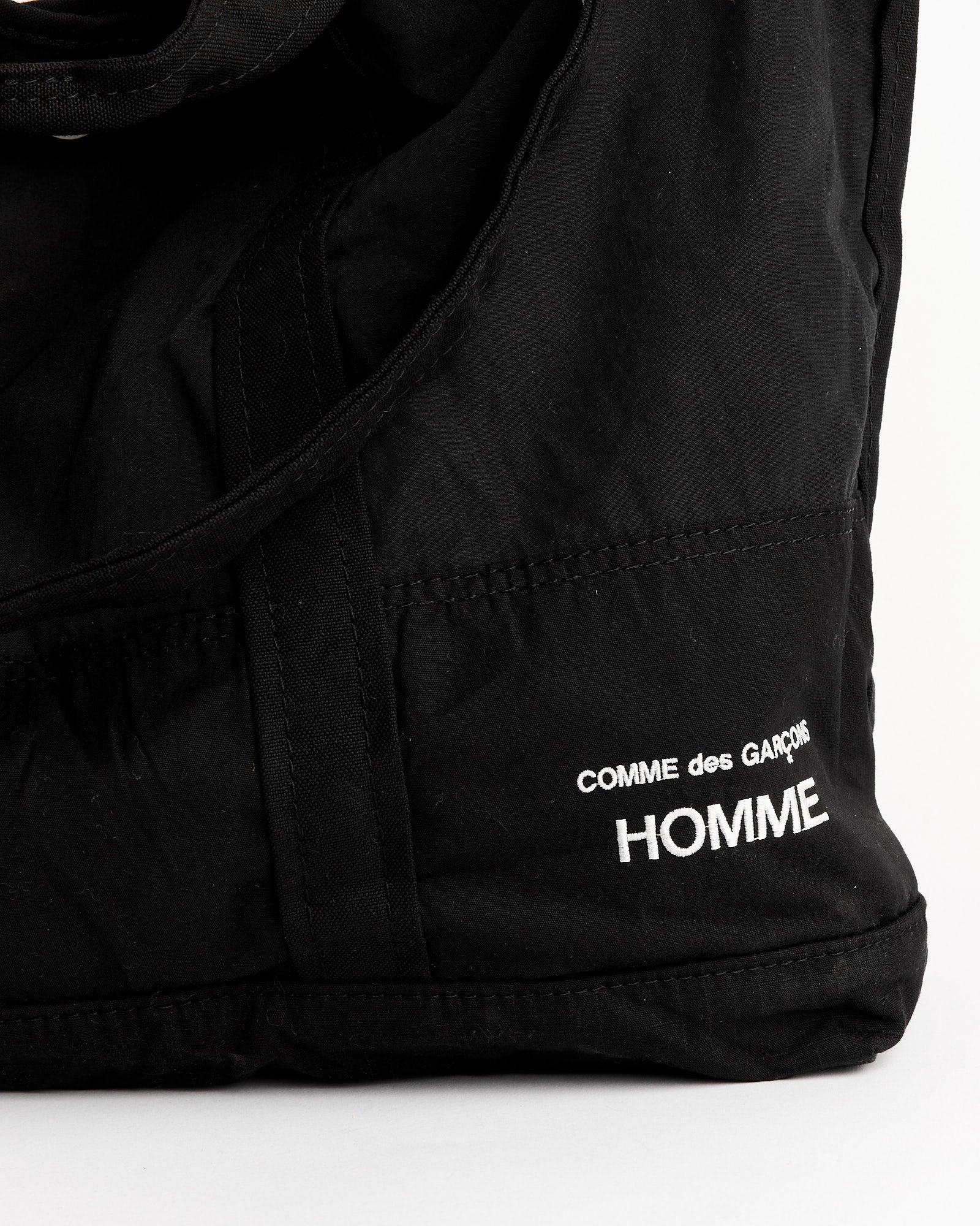 K203 Bag in Black - Image 4