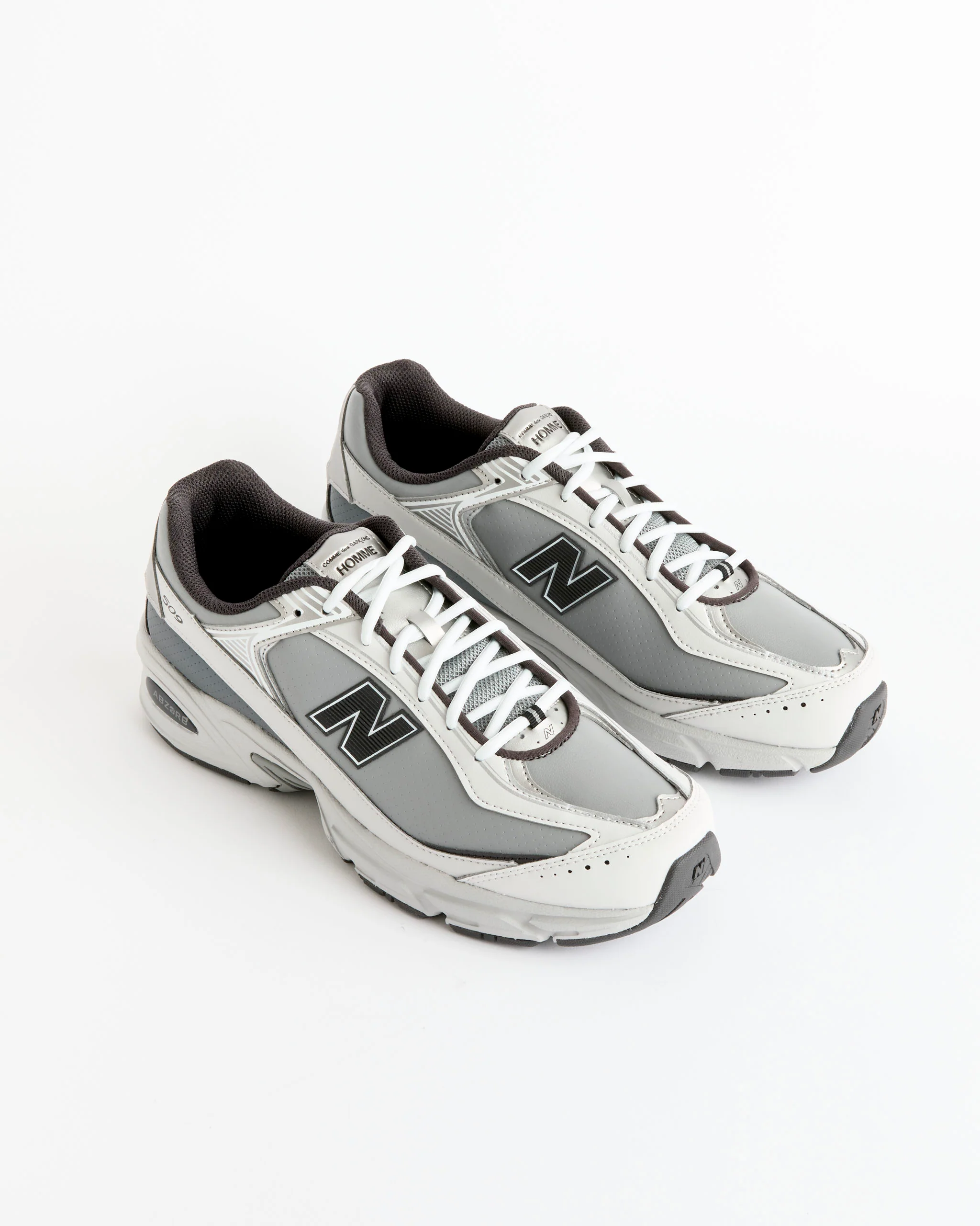 Comme Des Garçons Homme x NB 509 Shoes in Grey - Image 2