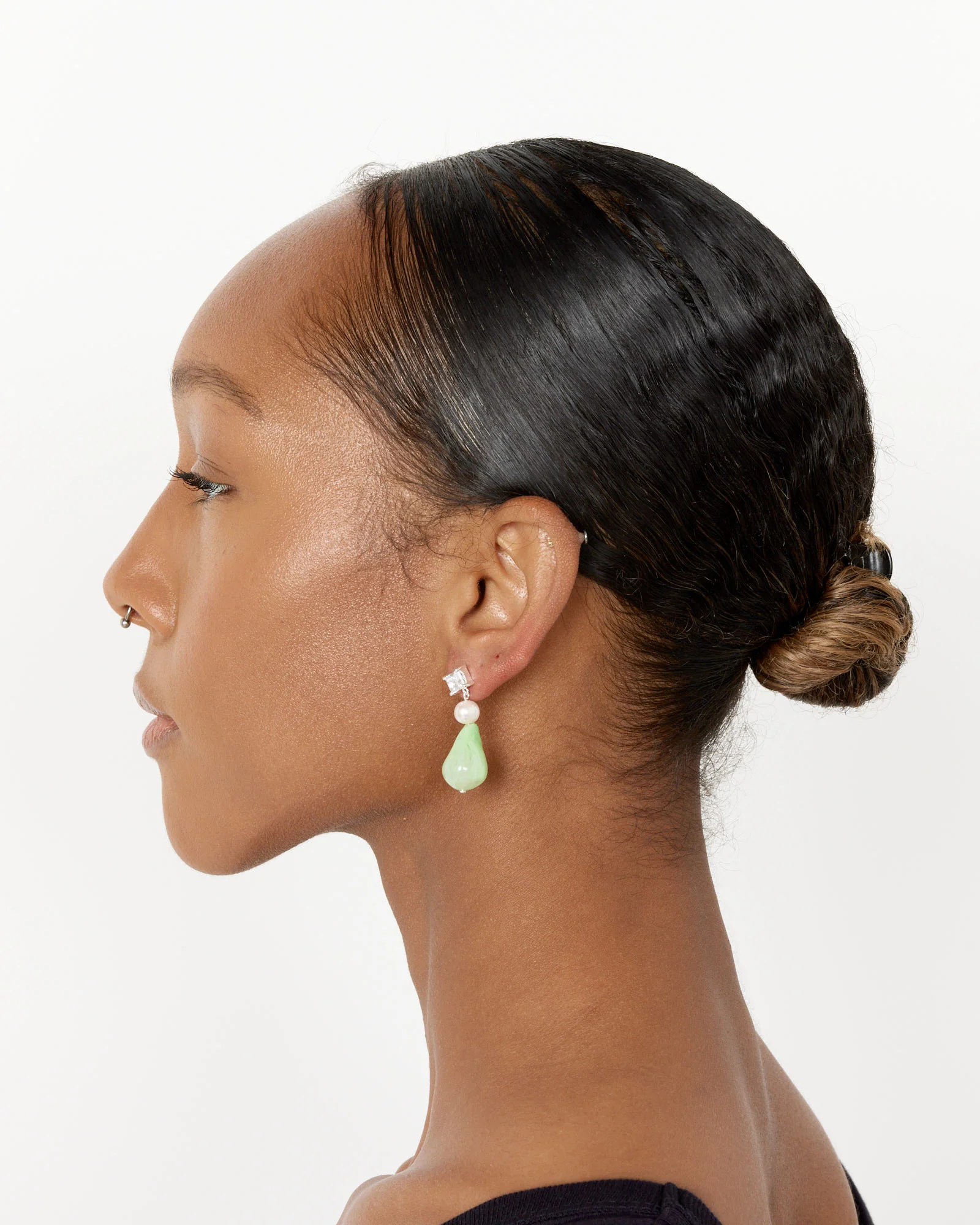 Peat Pearls/Onyx Earrings - Image 4