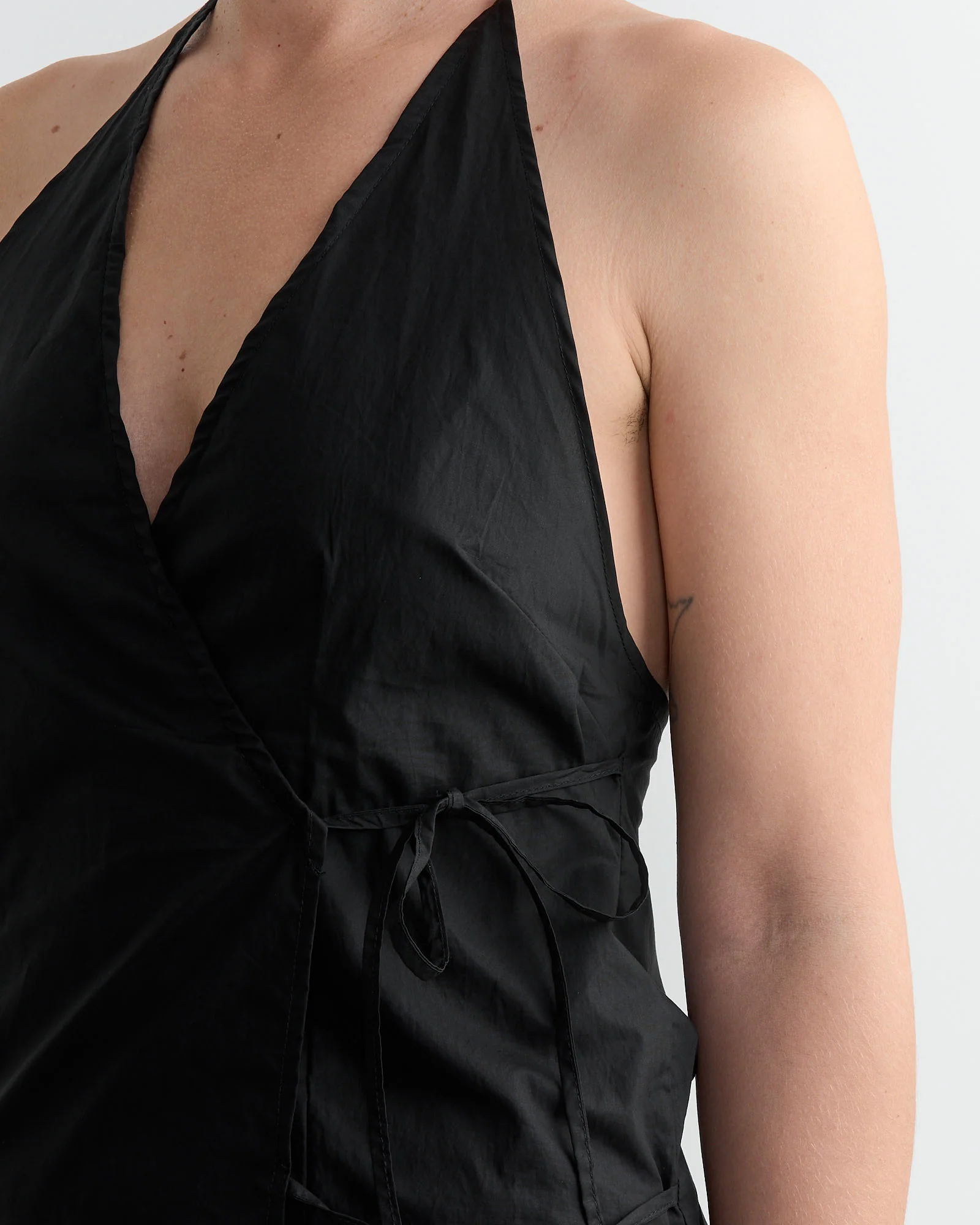 Drawcord Halter in Black - Image 4