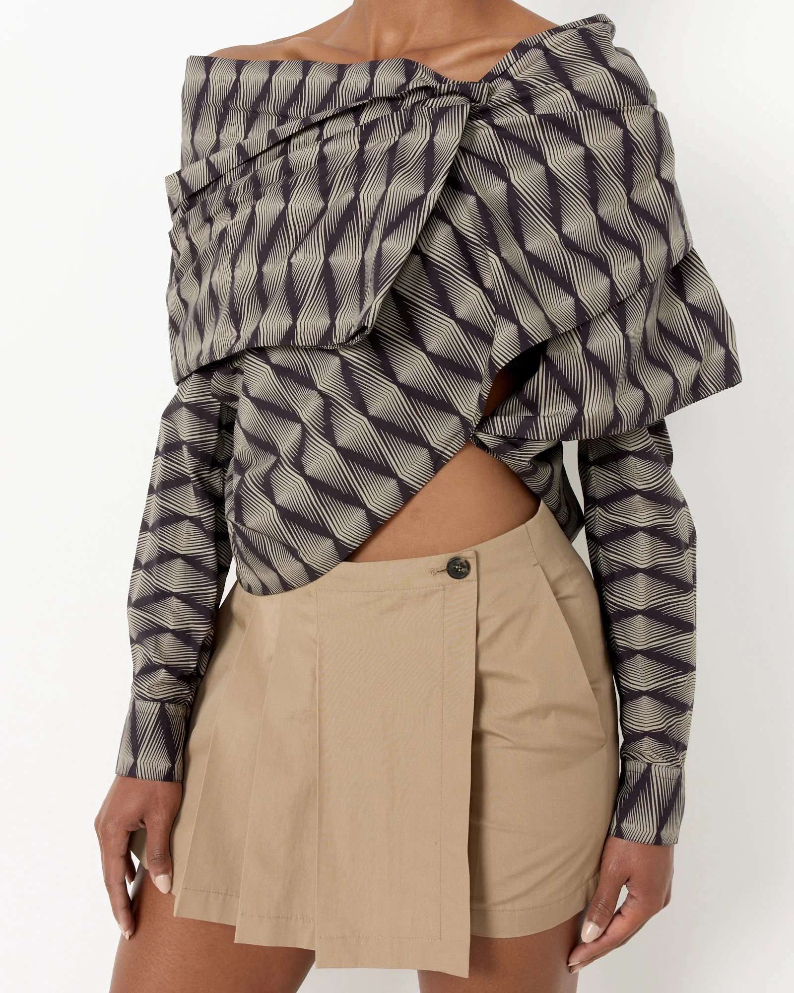 Crispy Draped Off-Shoulder Shirt in Black - Image 3