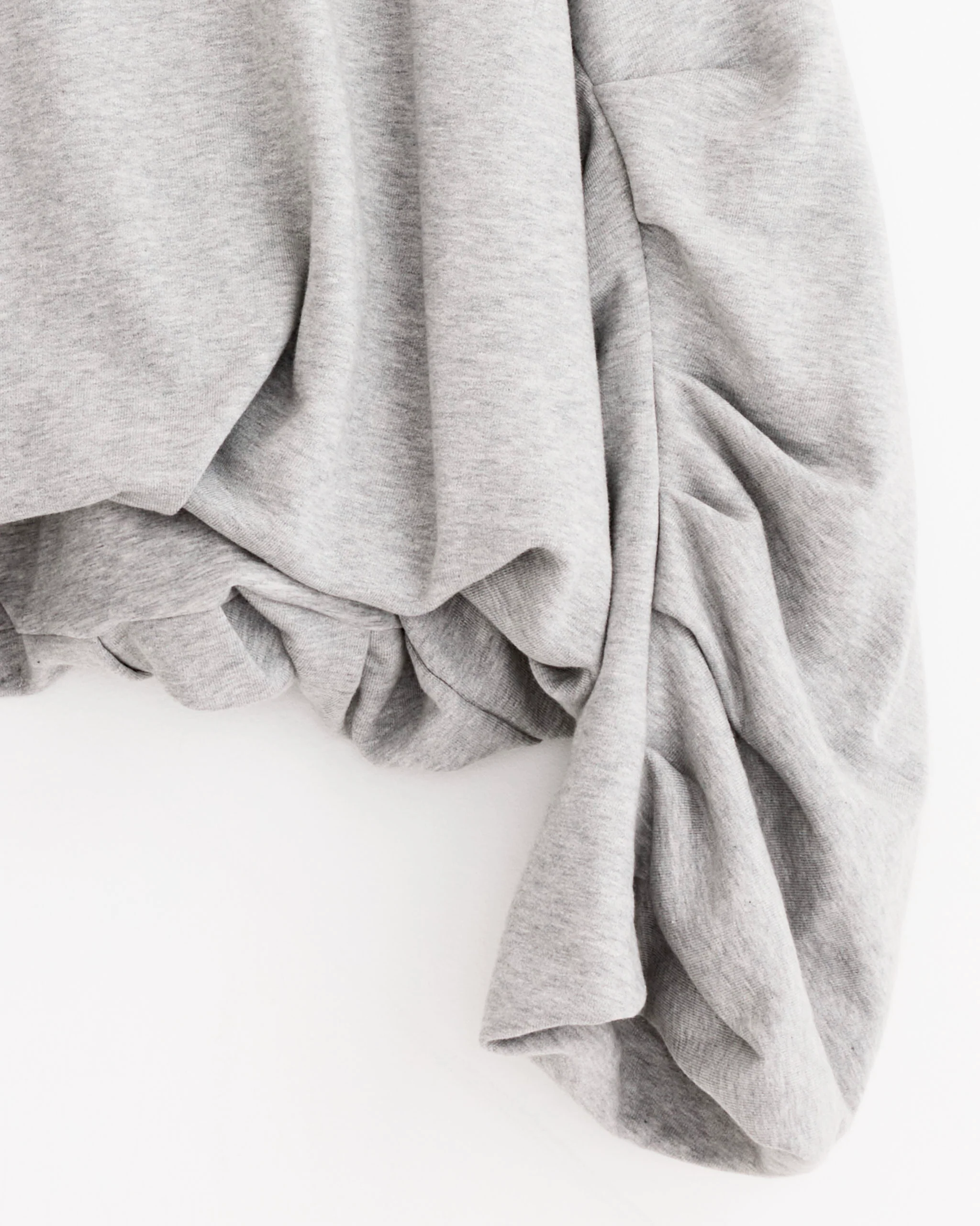 Cropped Sweater in Grey Melange - Image 2