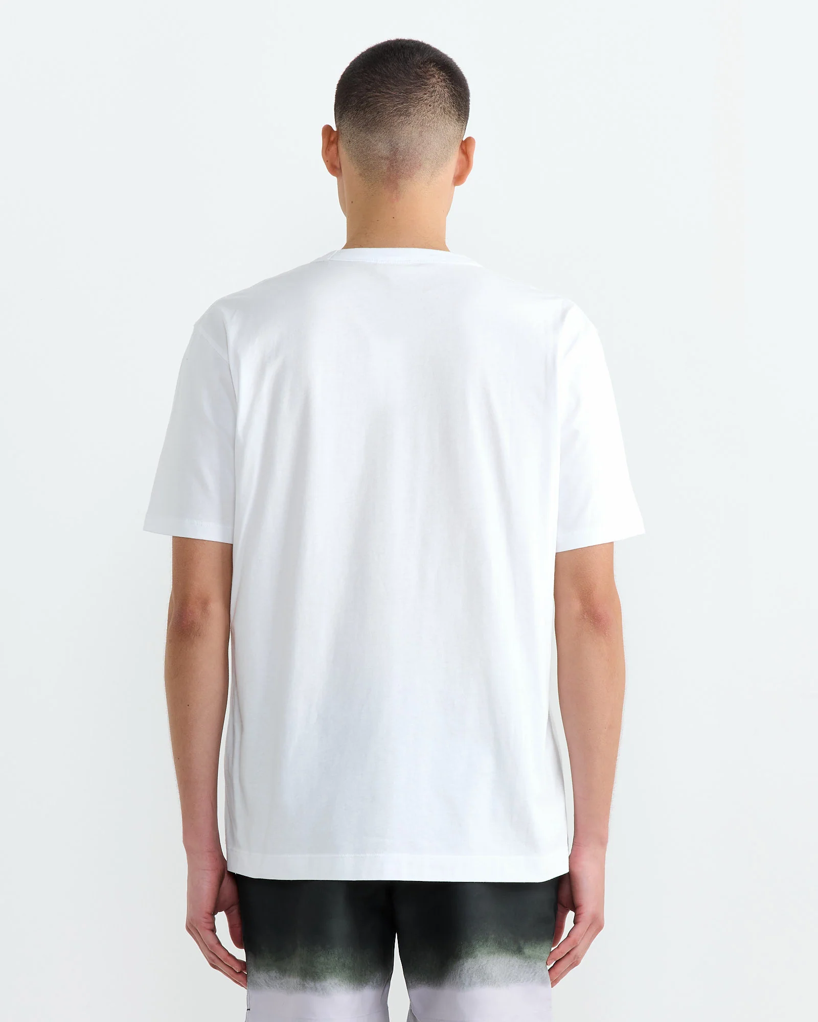T-Shirt in White - Image 4