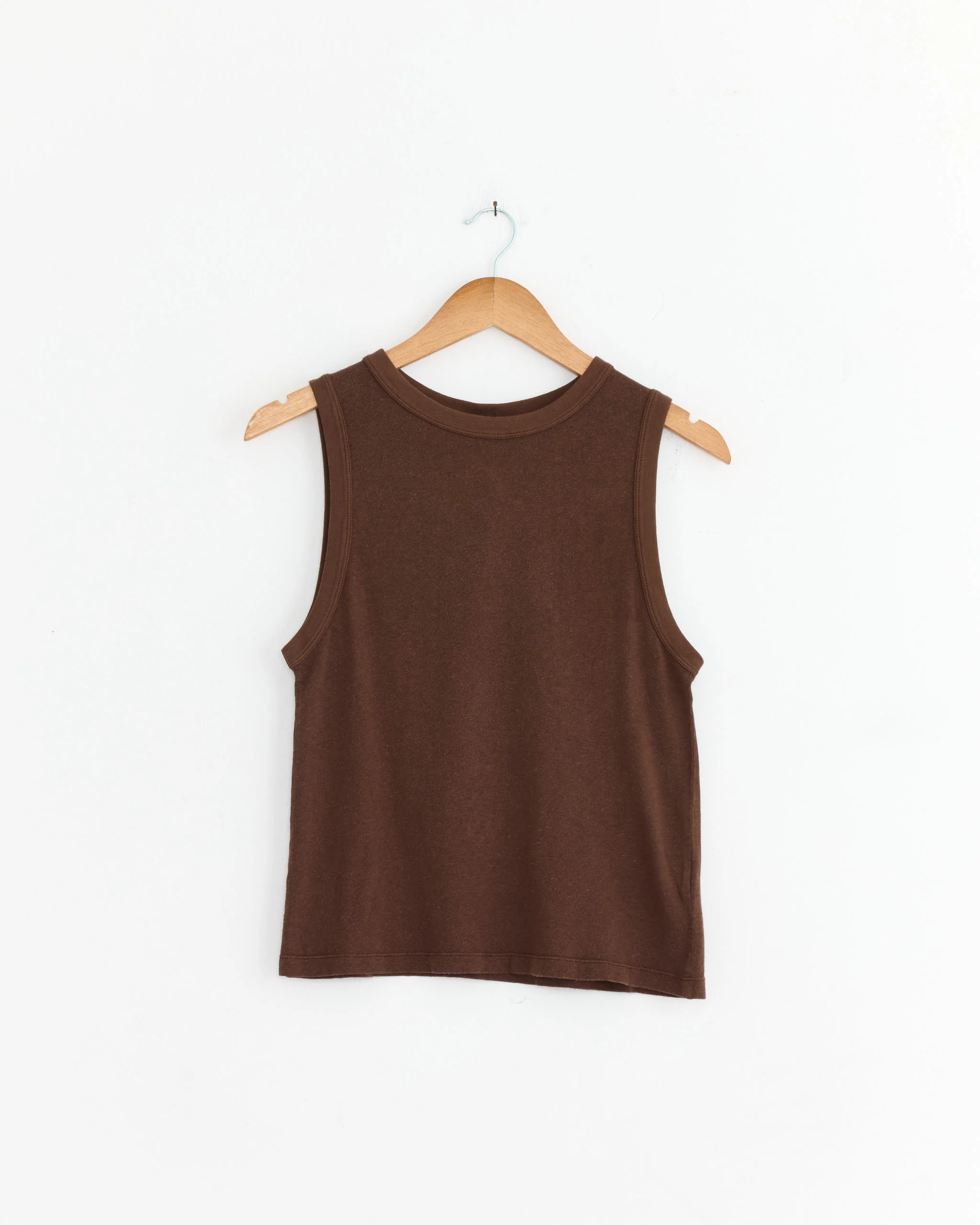 Johnny Tee in Aztek Brown
