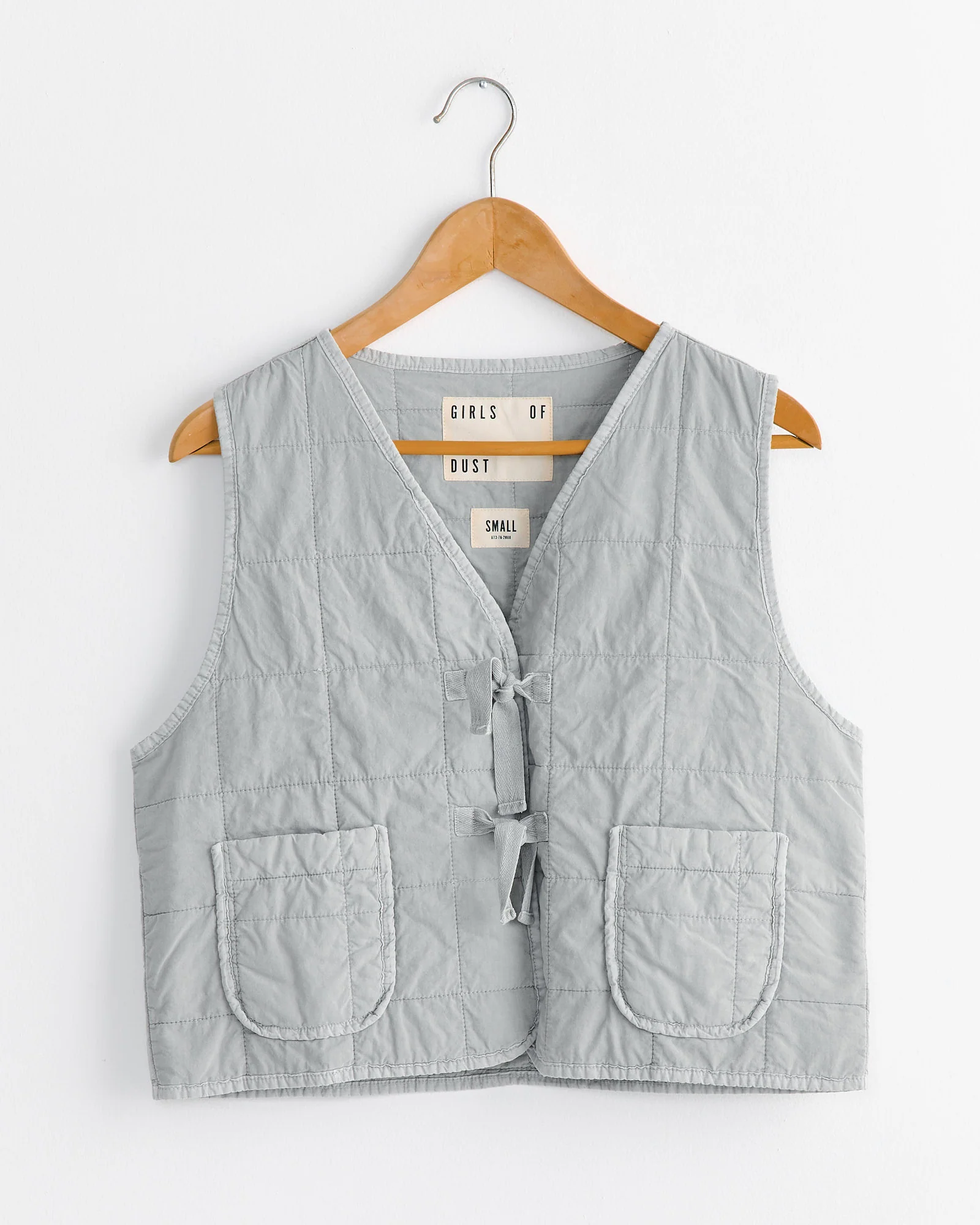 Life Vest in Oyster