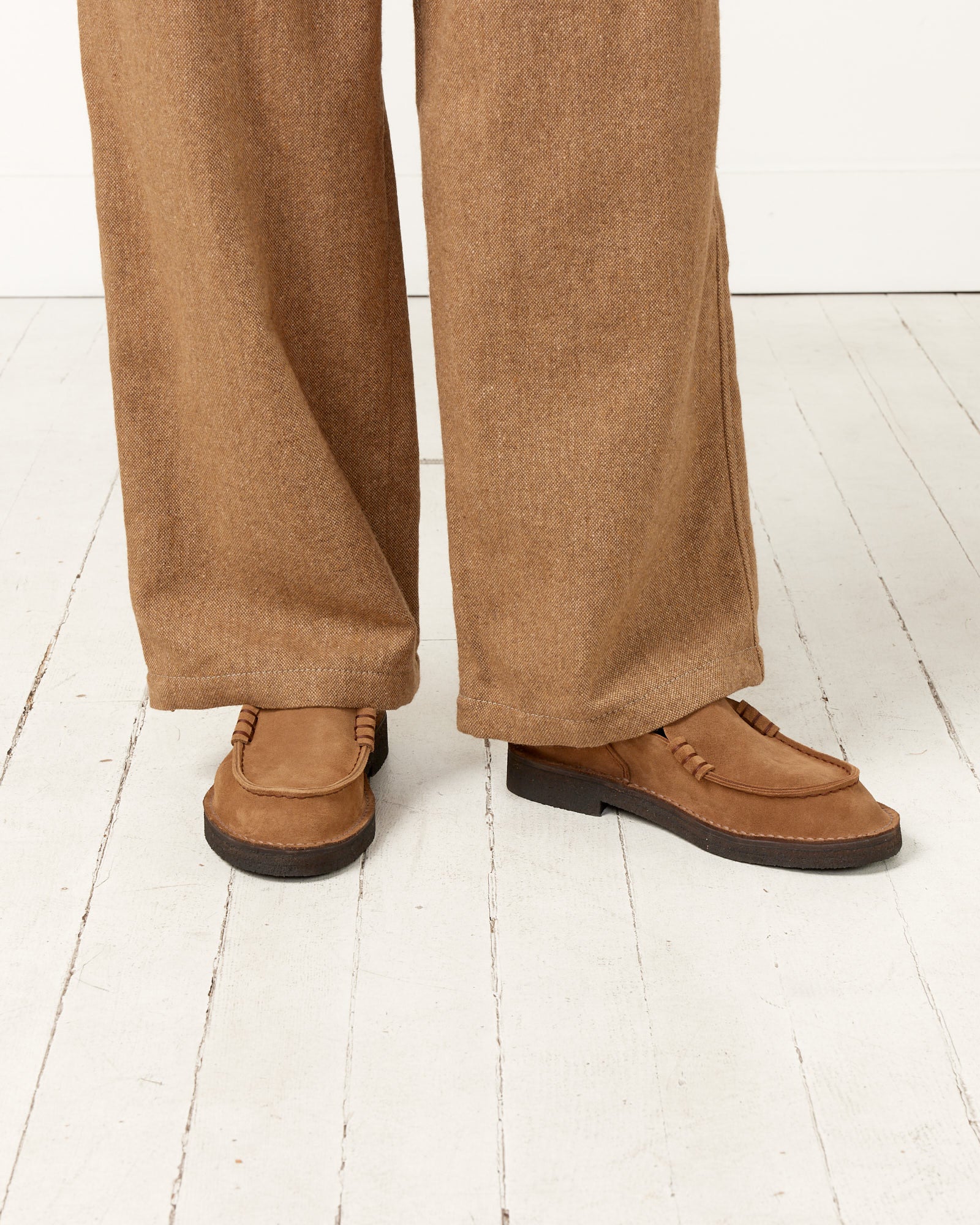 Dean in Brown - Image 2
