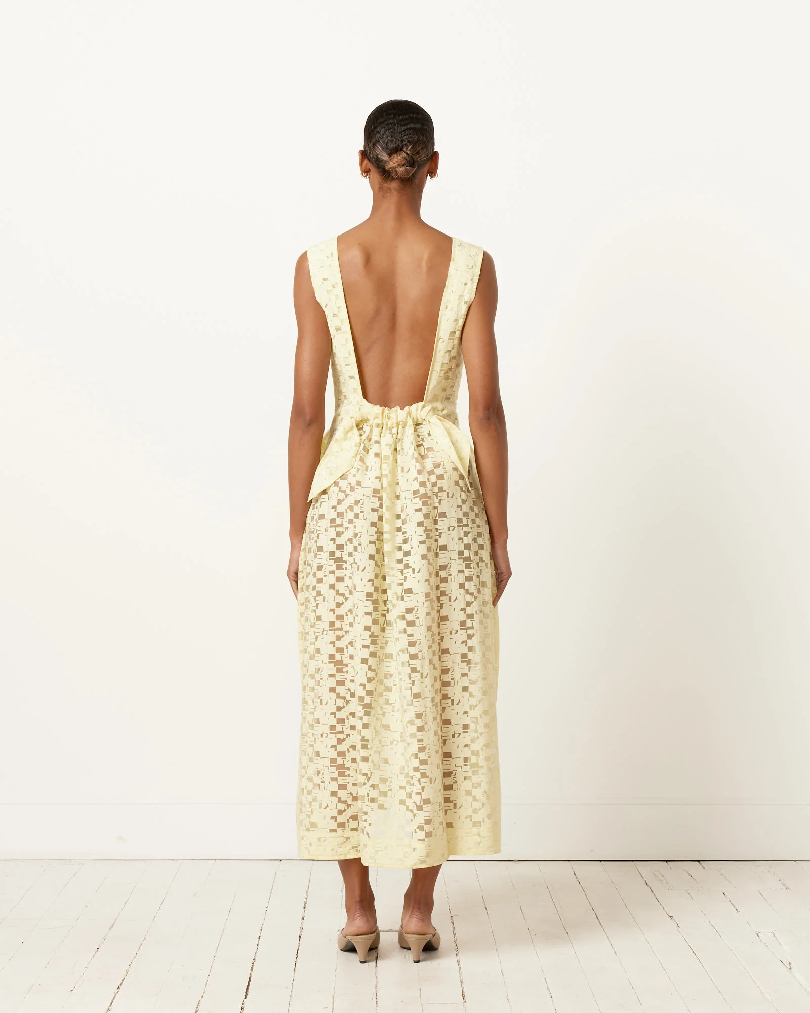 Bulk Dress in Broken Yellow Box - Image 2