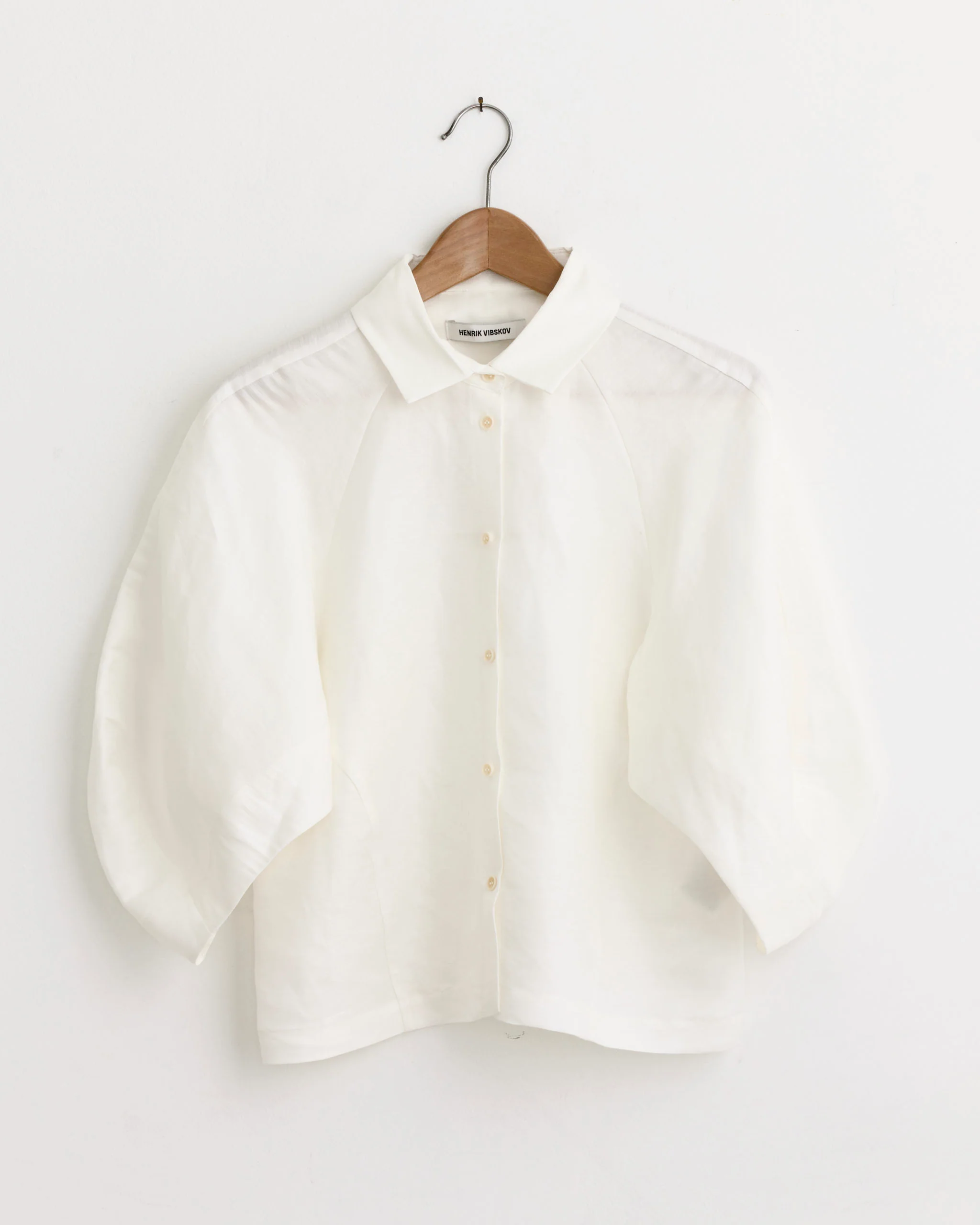 Case Shirt in White