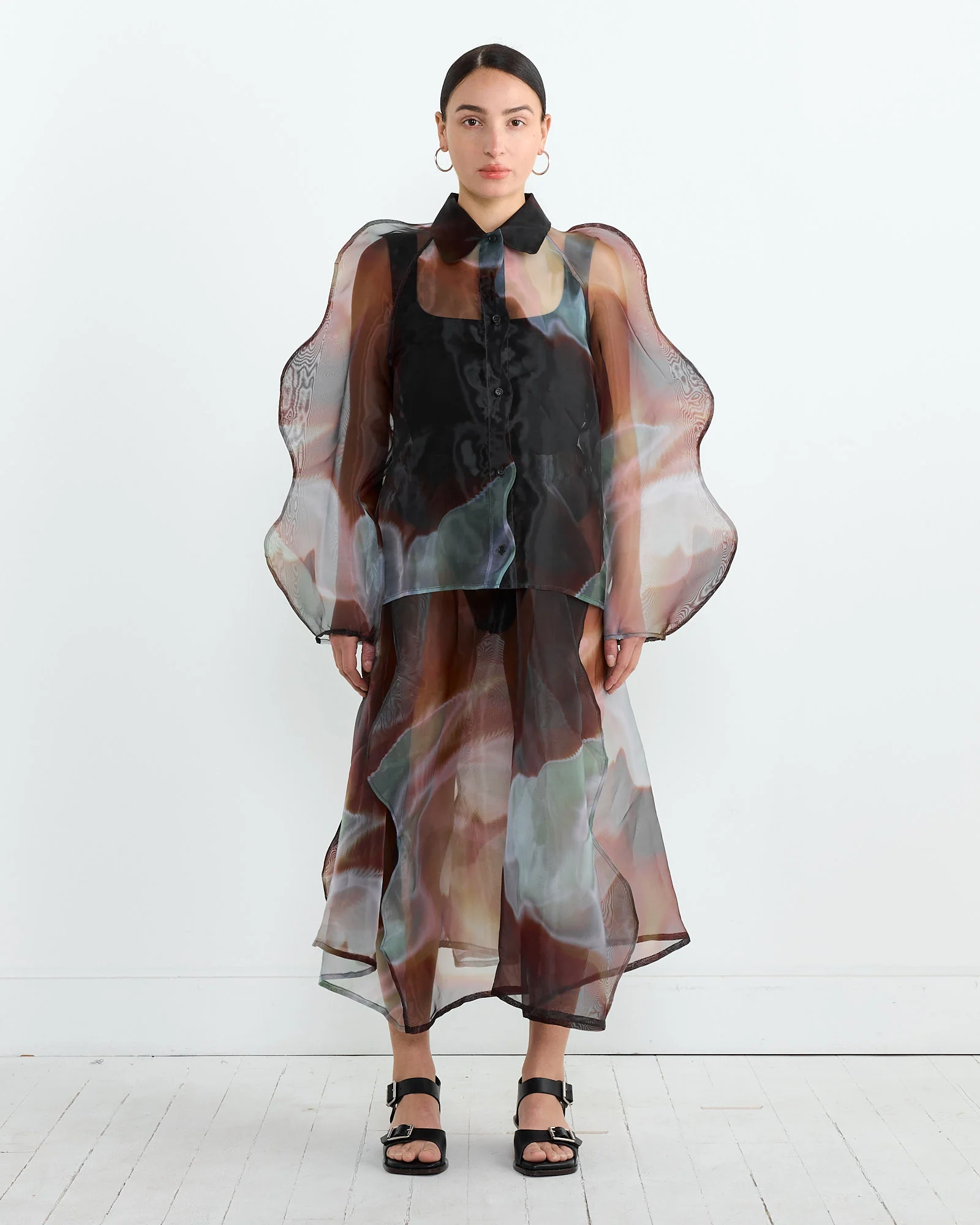 Octo Shirt in Brown Clapping Oysters - Image 2