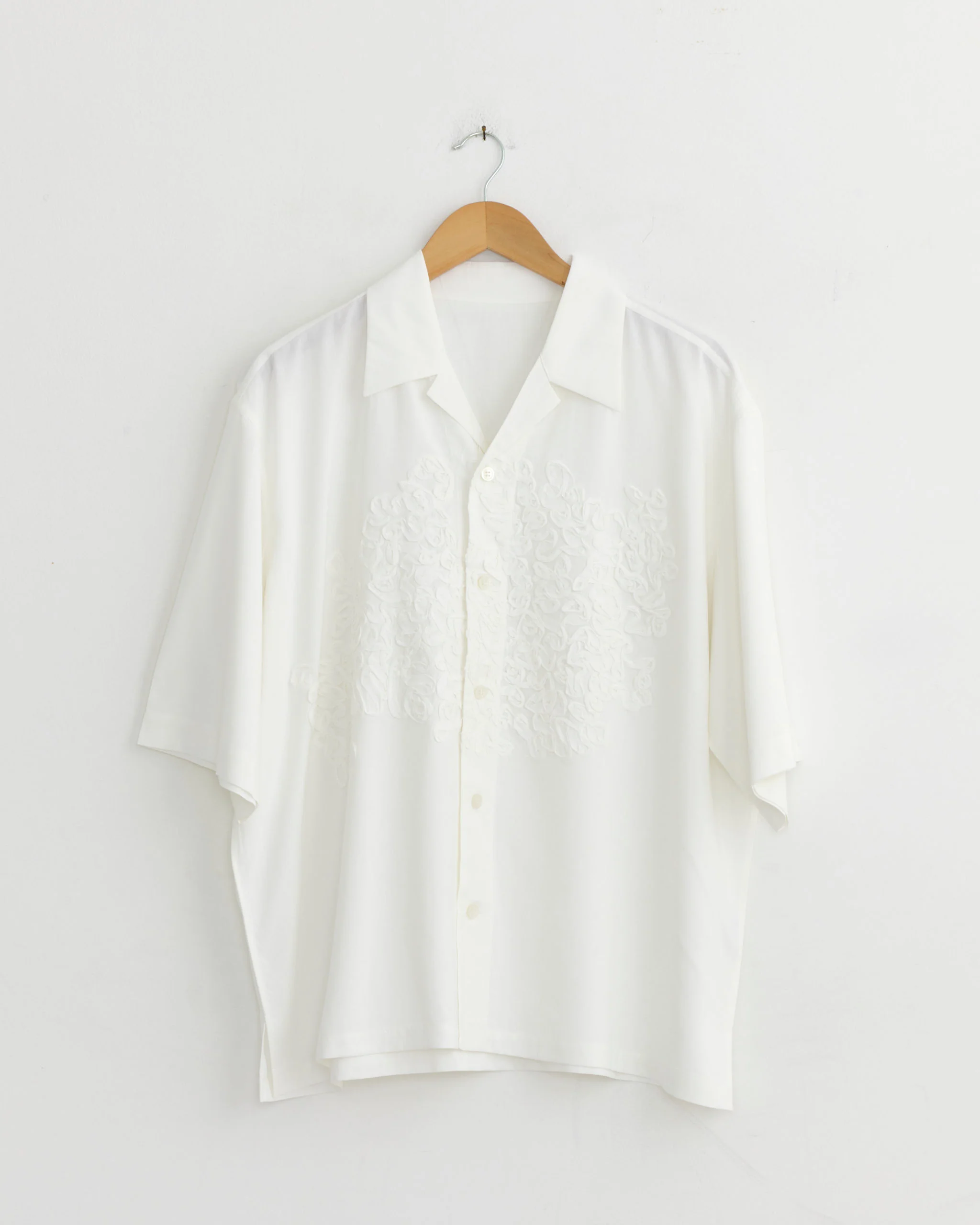 Embroidery Press Shirt in White