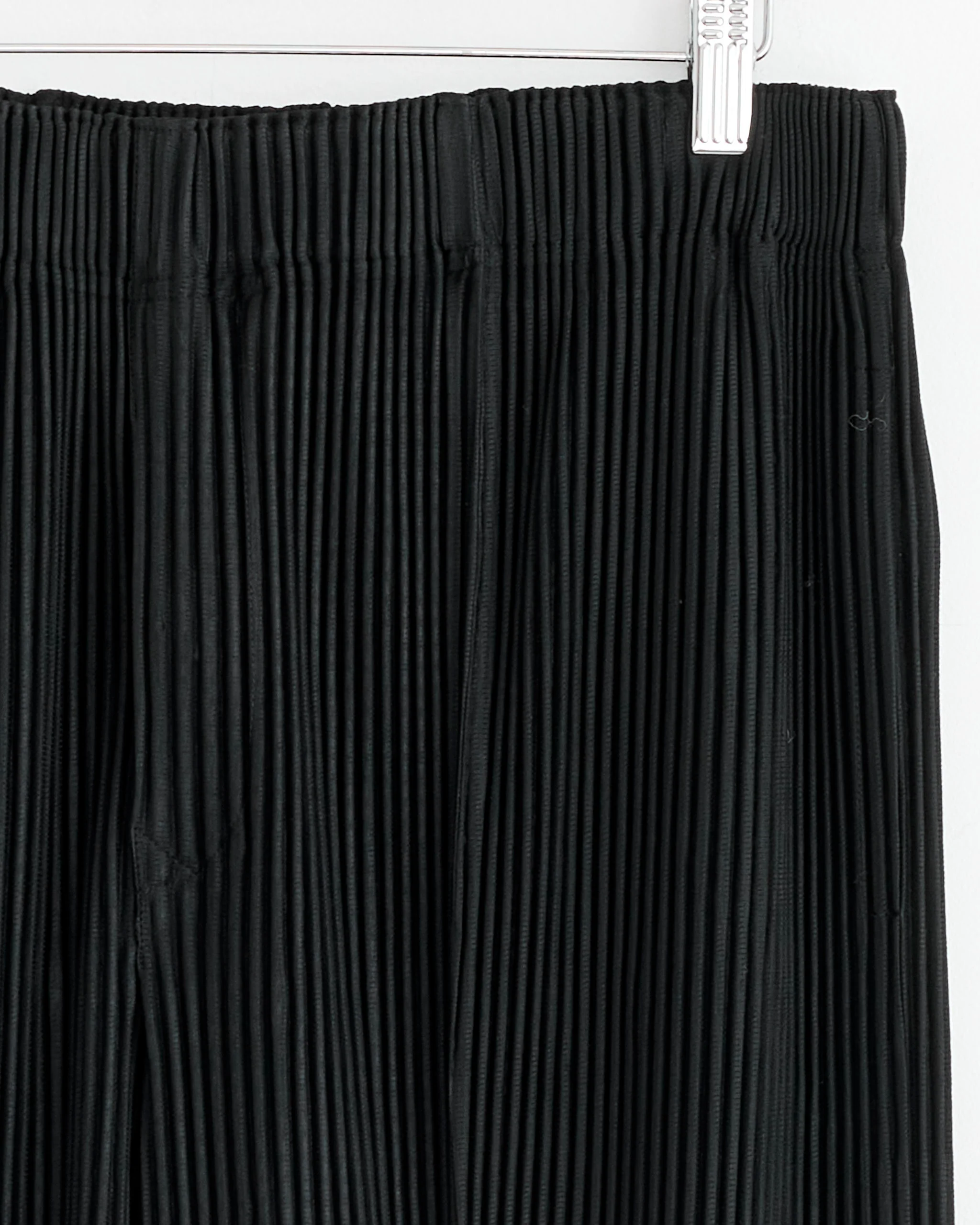 MC January Pant in Black - Image 3