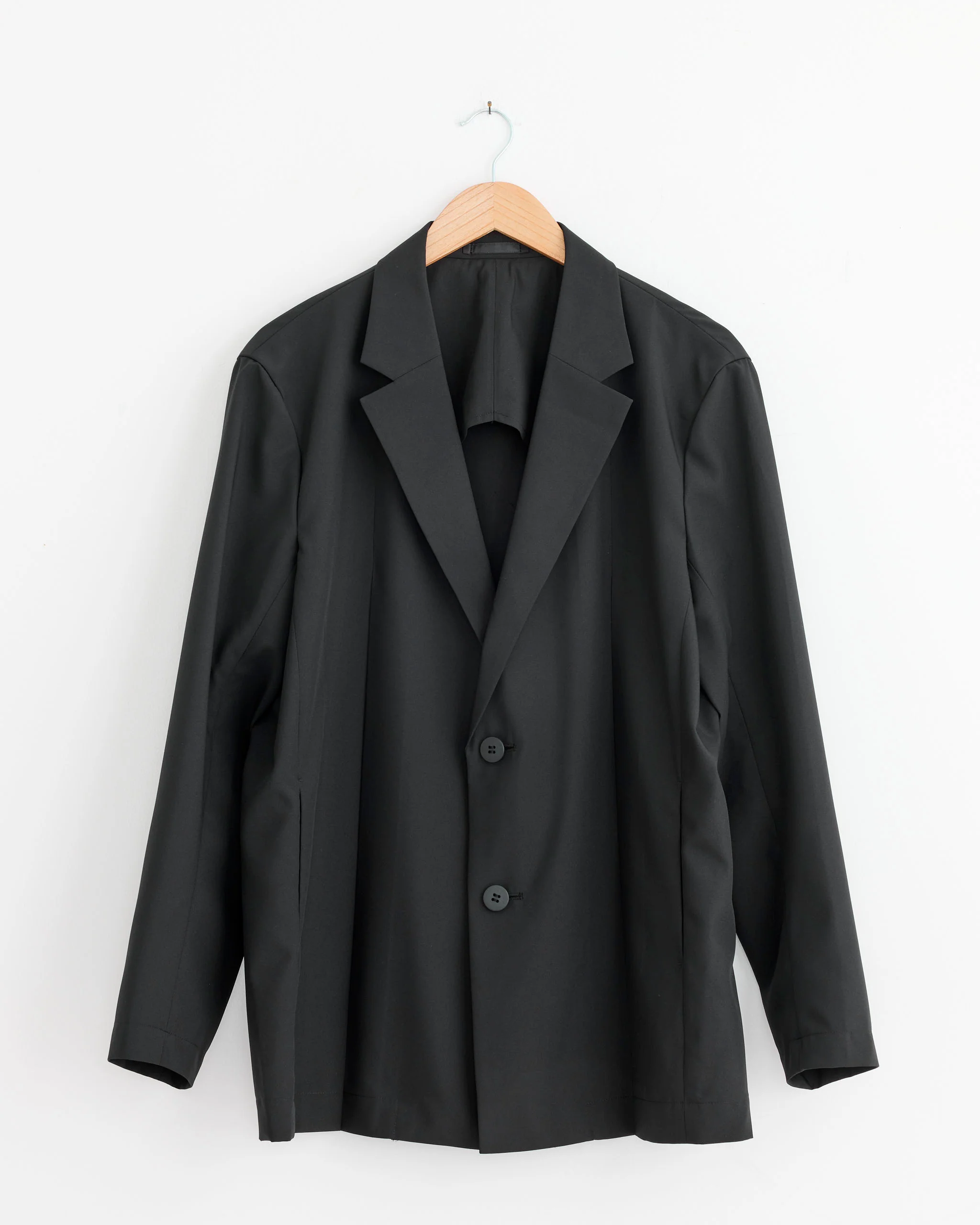 Wings Blazer in Black