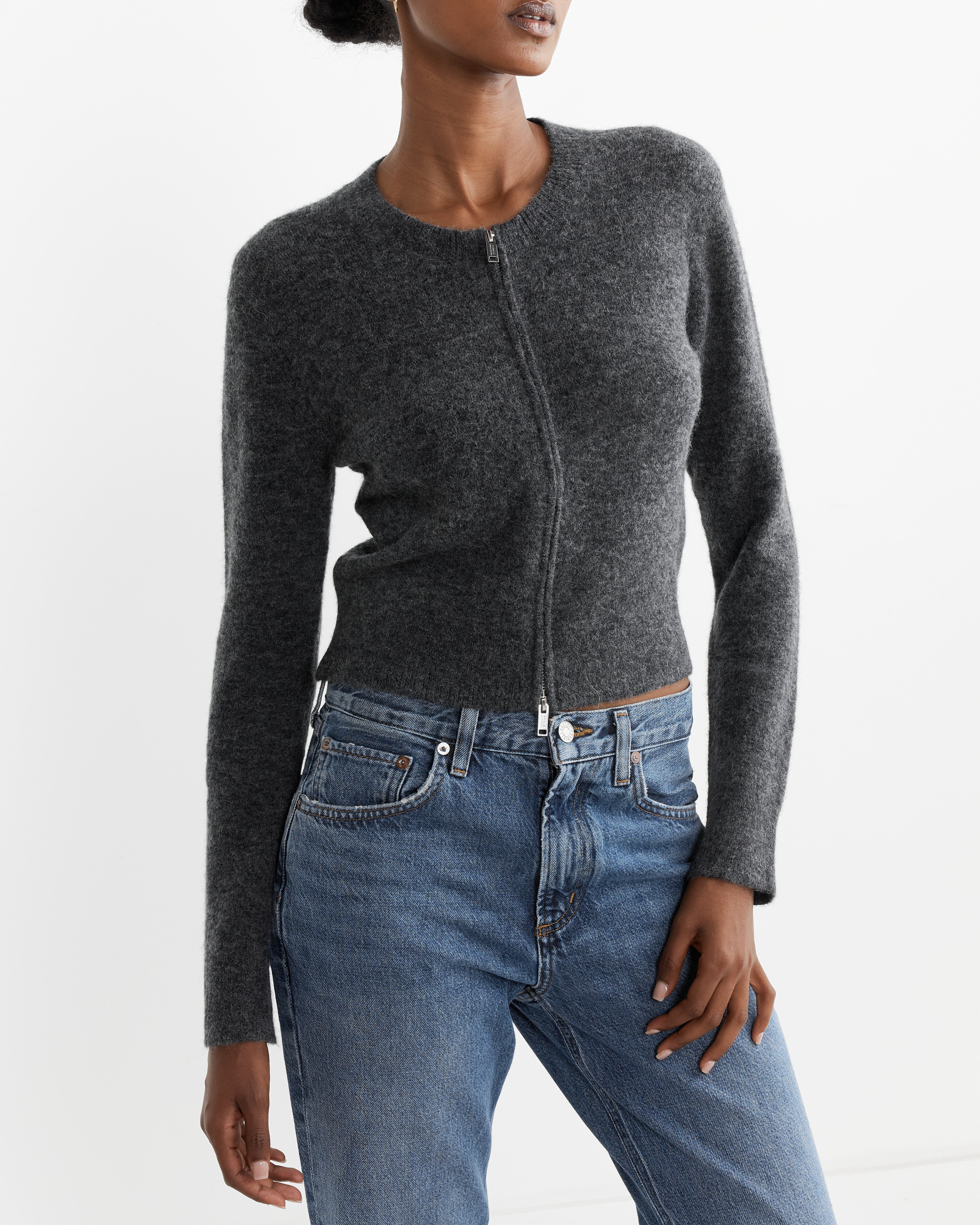 Oaka Top in Dark Grey - Image 3