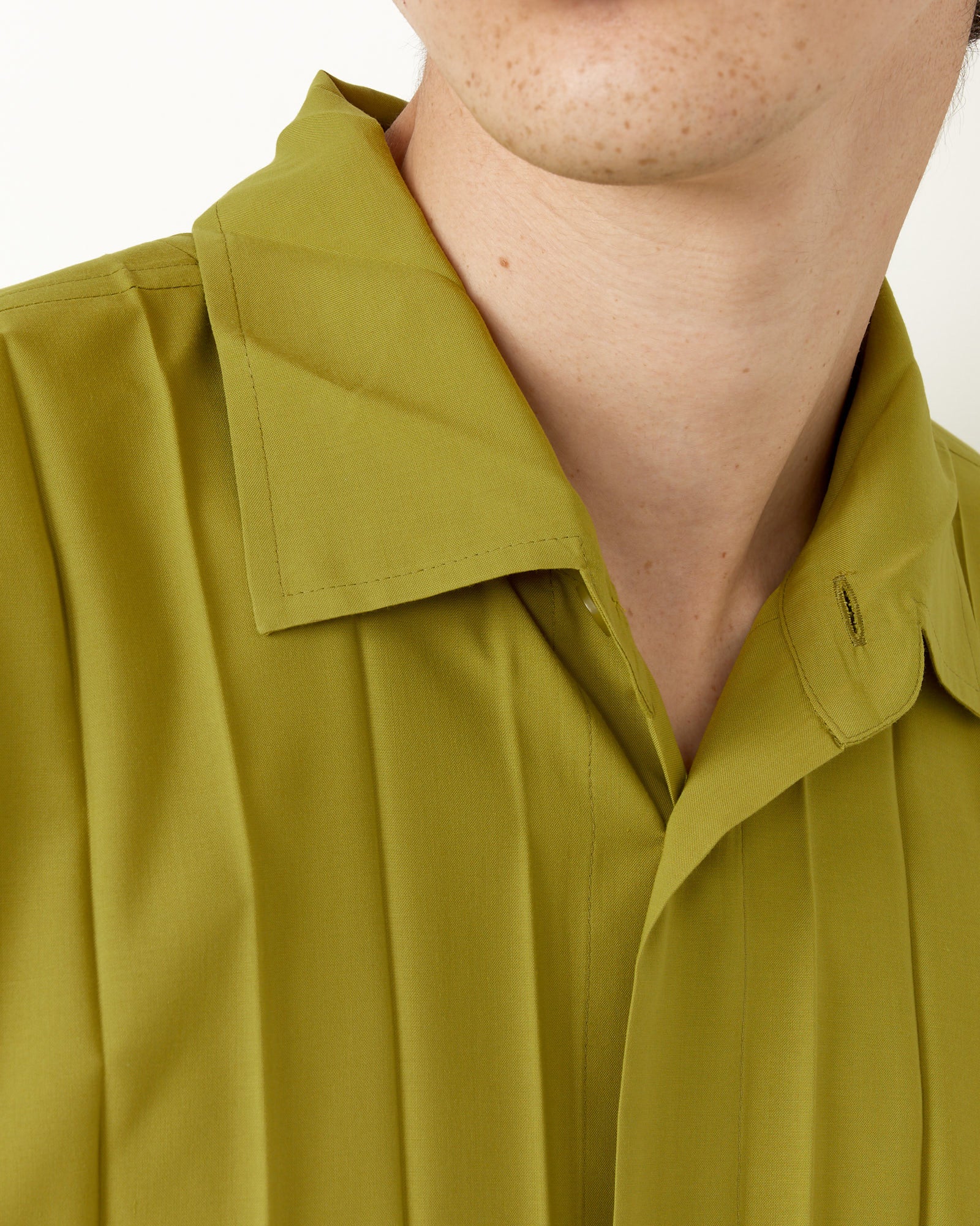 Edge Shirt in Green - Image 4