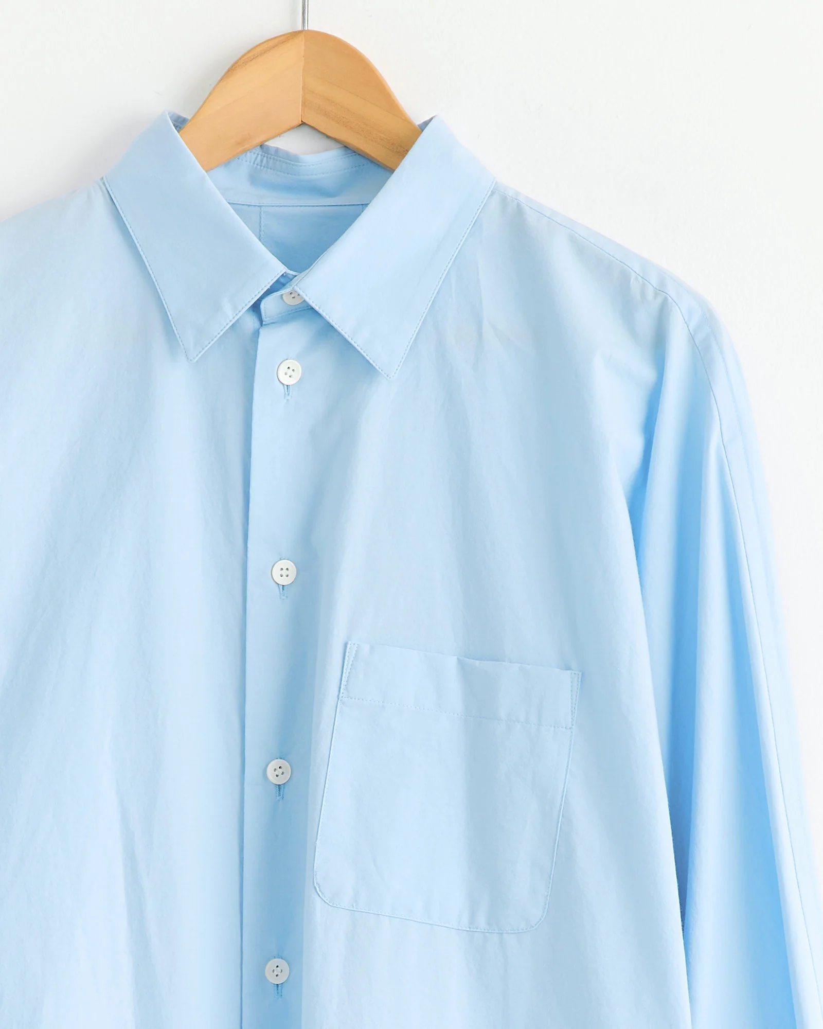 Streamline Shirt in Sky Blue - Image 2