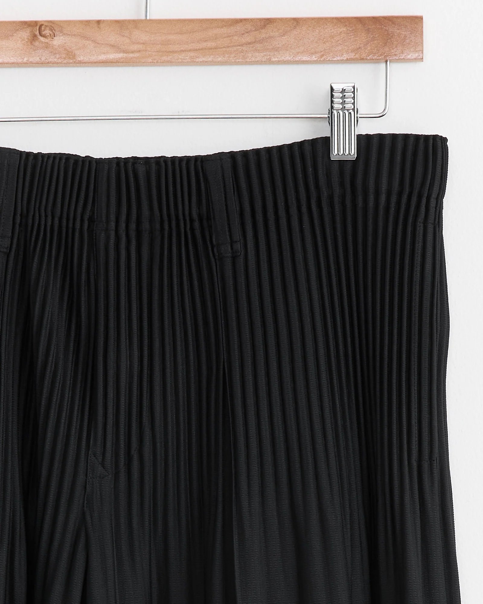 Tailored Pleats 1 Pant in Black - Image 2