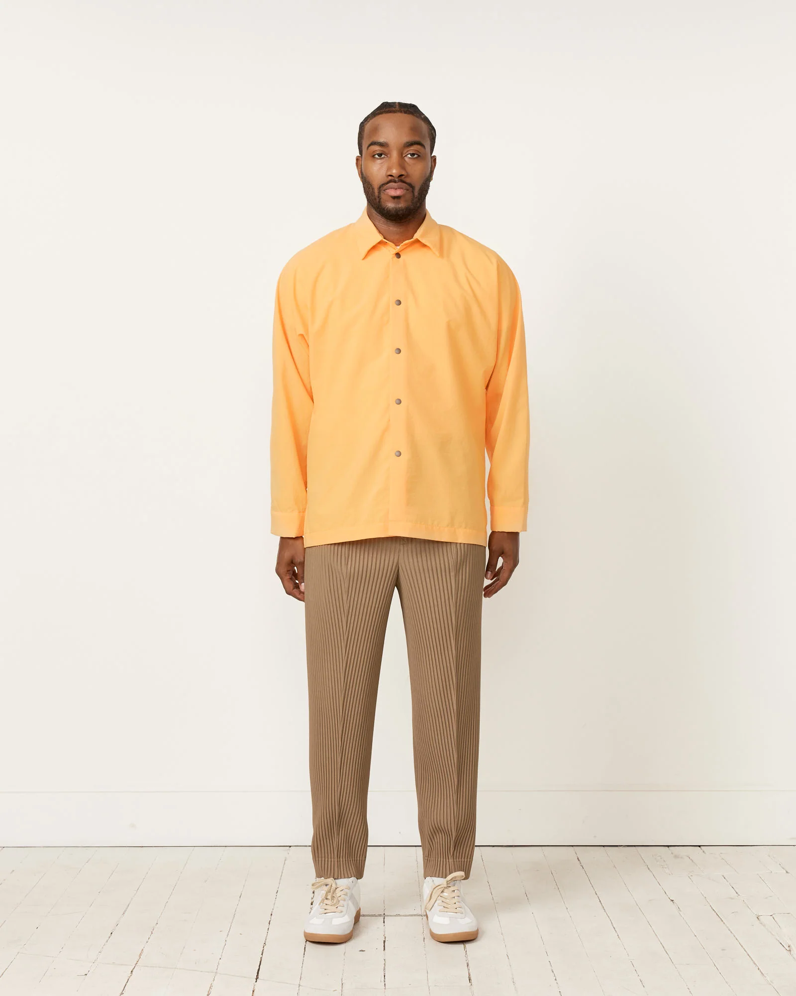 Verso Shirt in Orange - Image 2