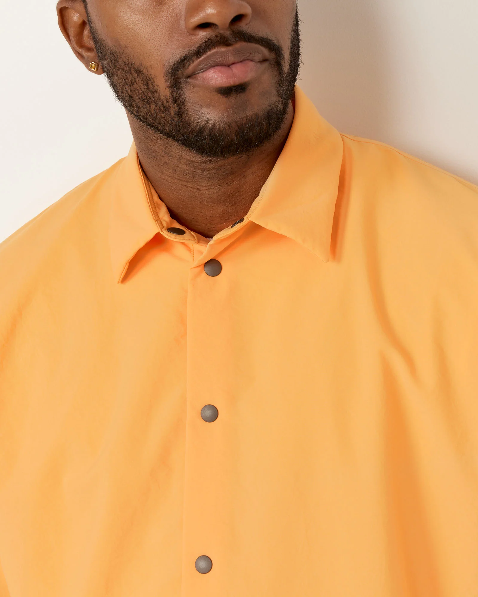 Verso Shirt in Orange - Image 4