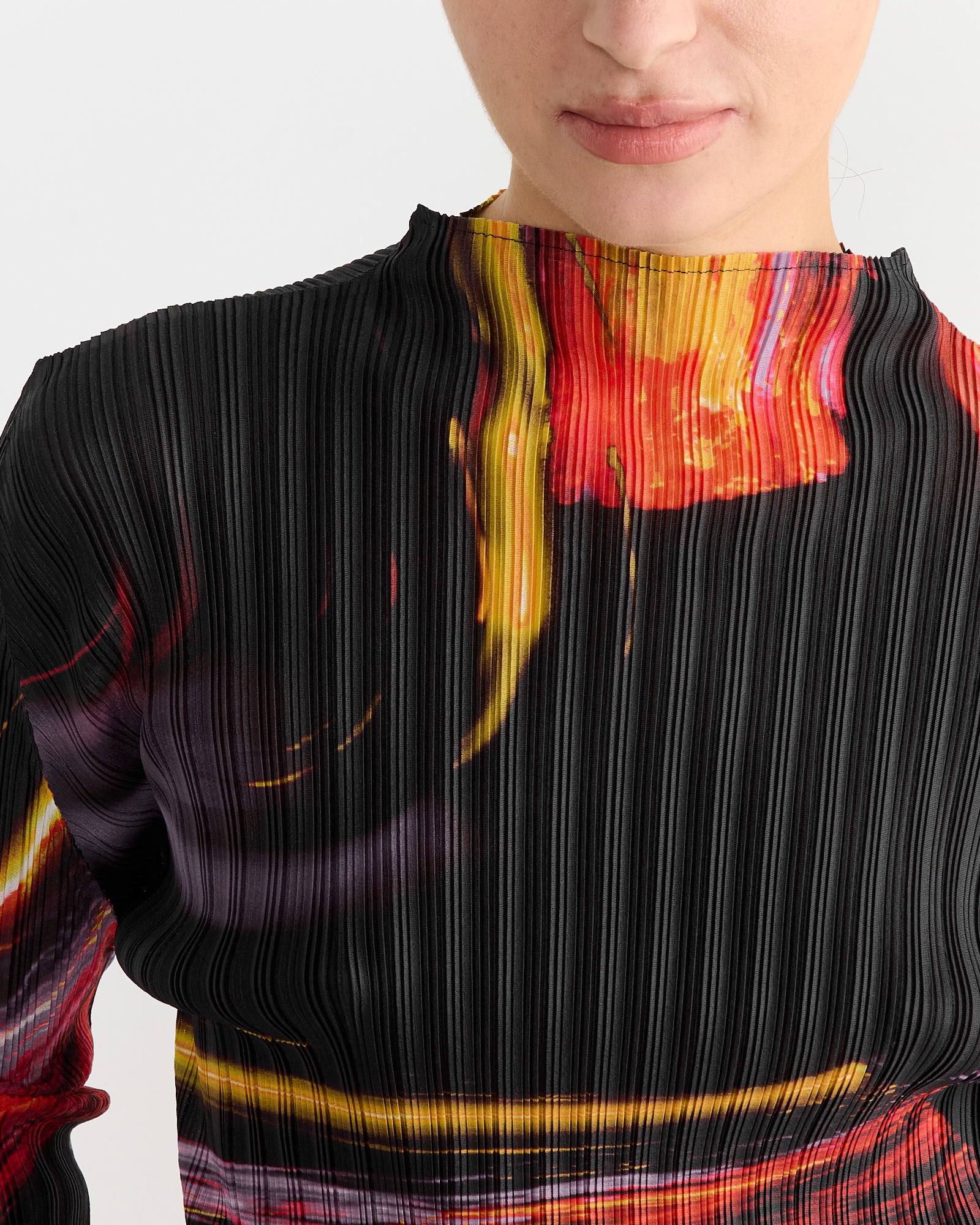 Spectrum Rib Top in Magenta - Image 3