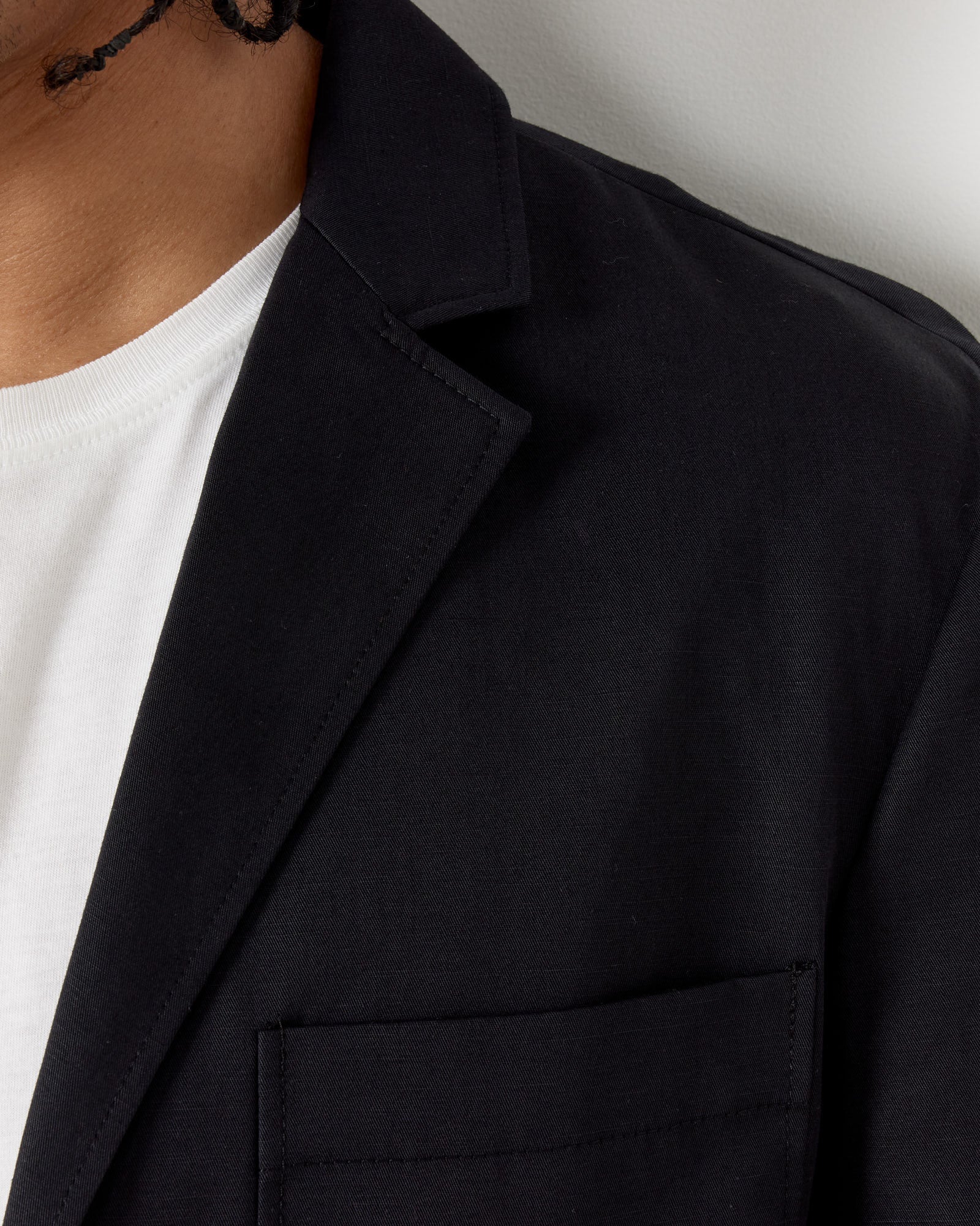 La Veste Jean Blazer in Black - Image 5
