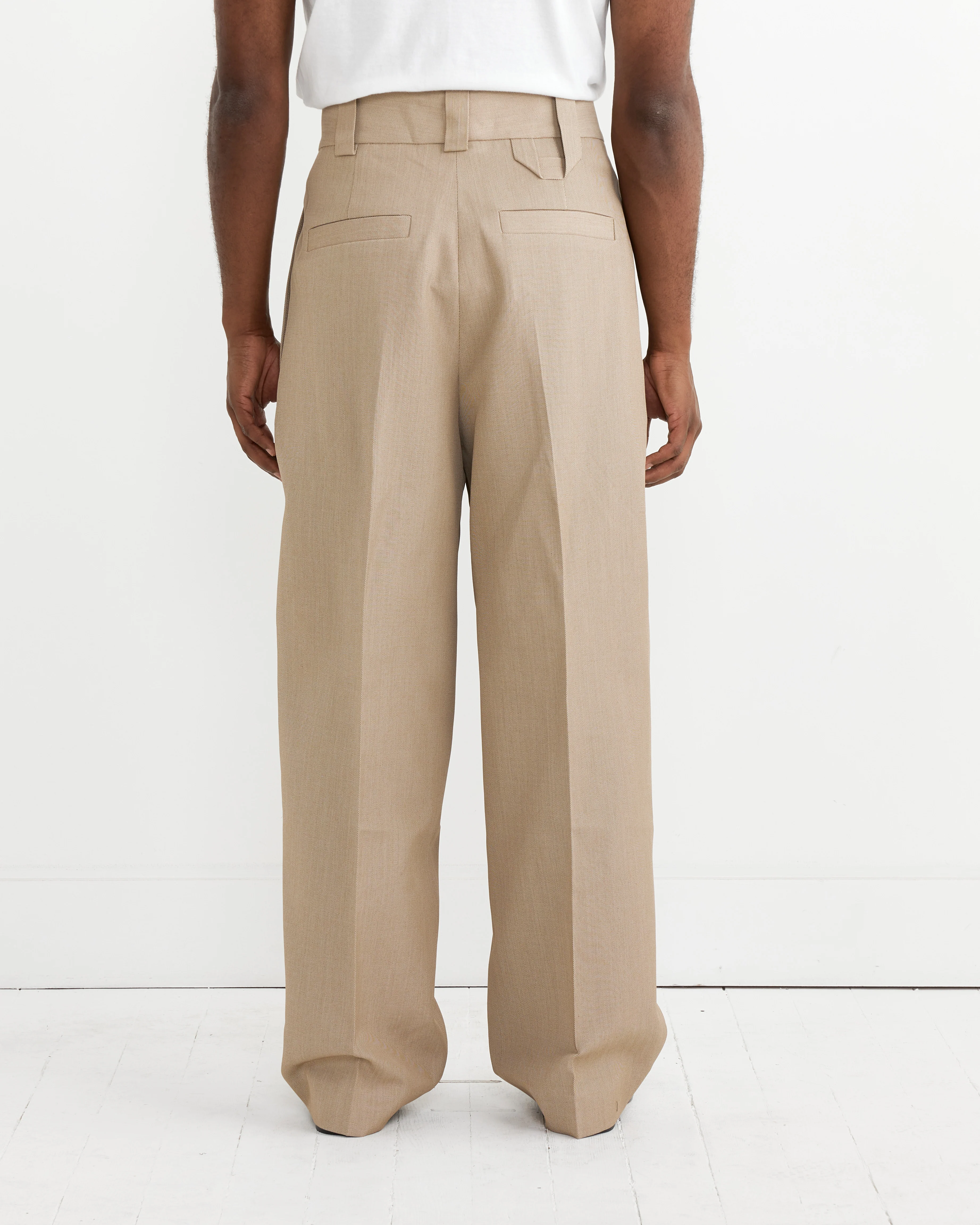 Le Pantalon Marzio Trouser in Beige - Image 4