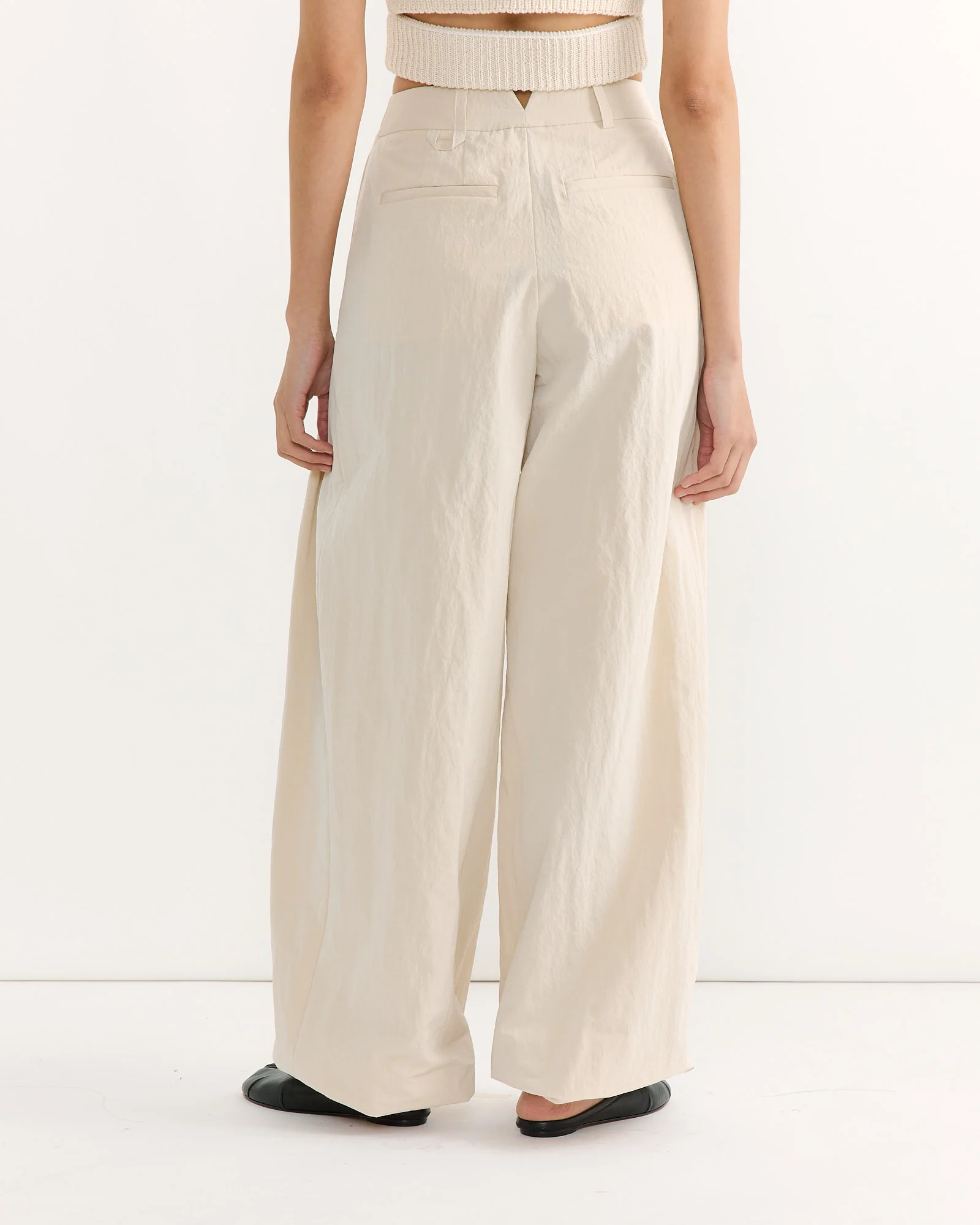 Le Pantalon Melao Trouser in Off White - Image 2