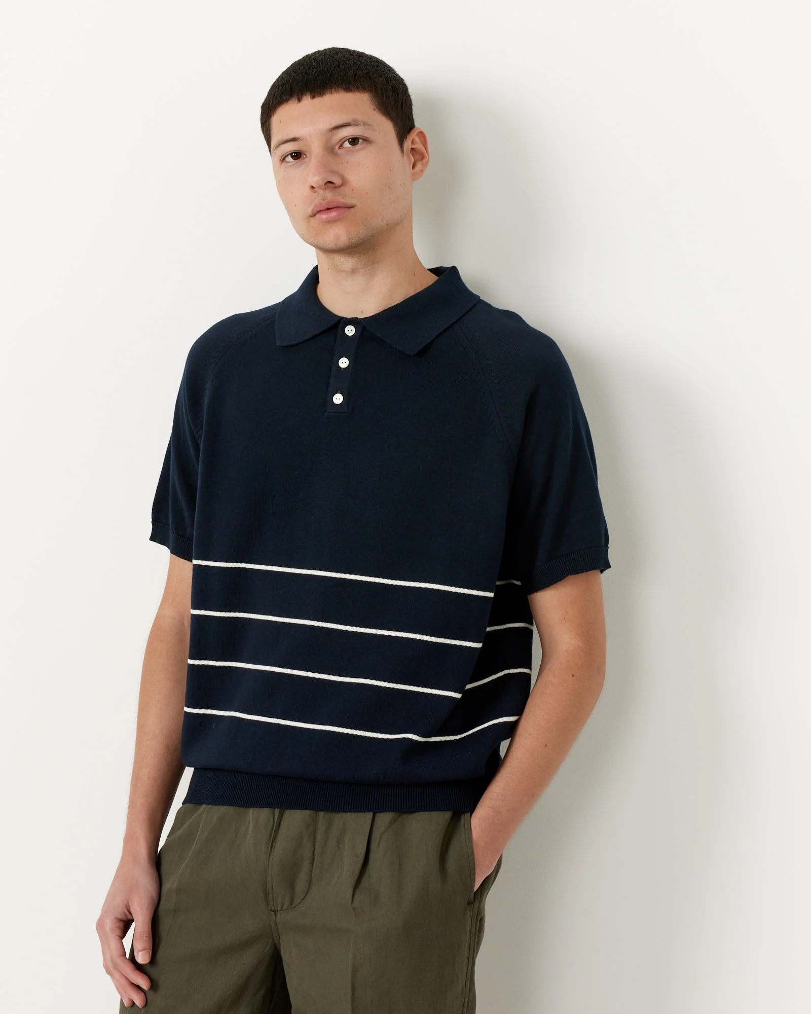 Link Polo in Navy - Image 3