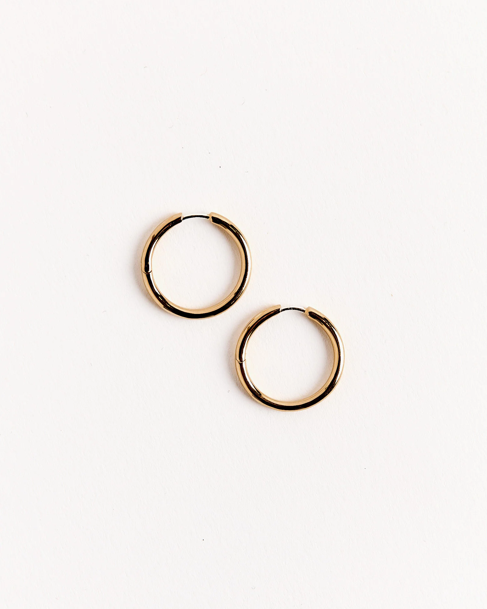 Medium Seamless Hoops in Gold Tone