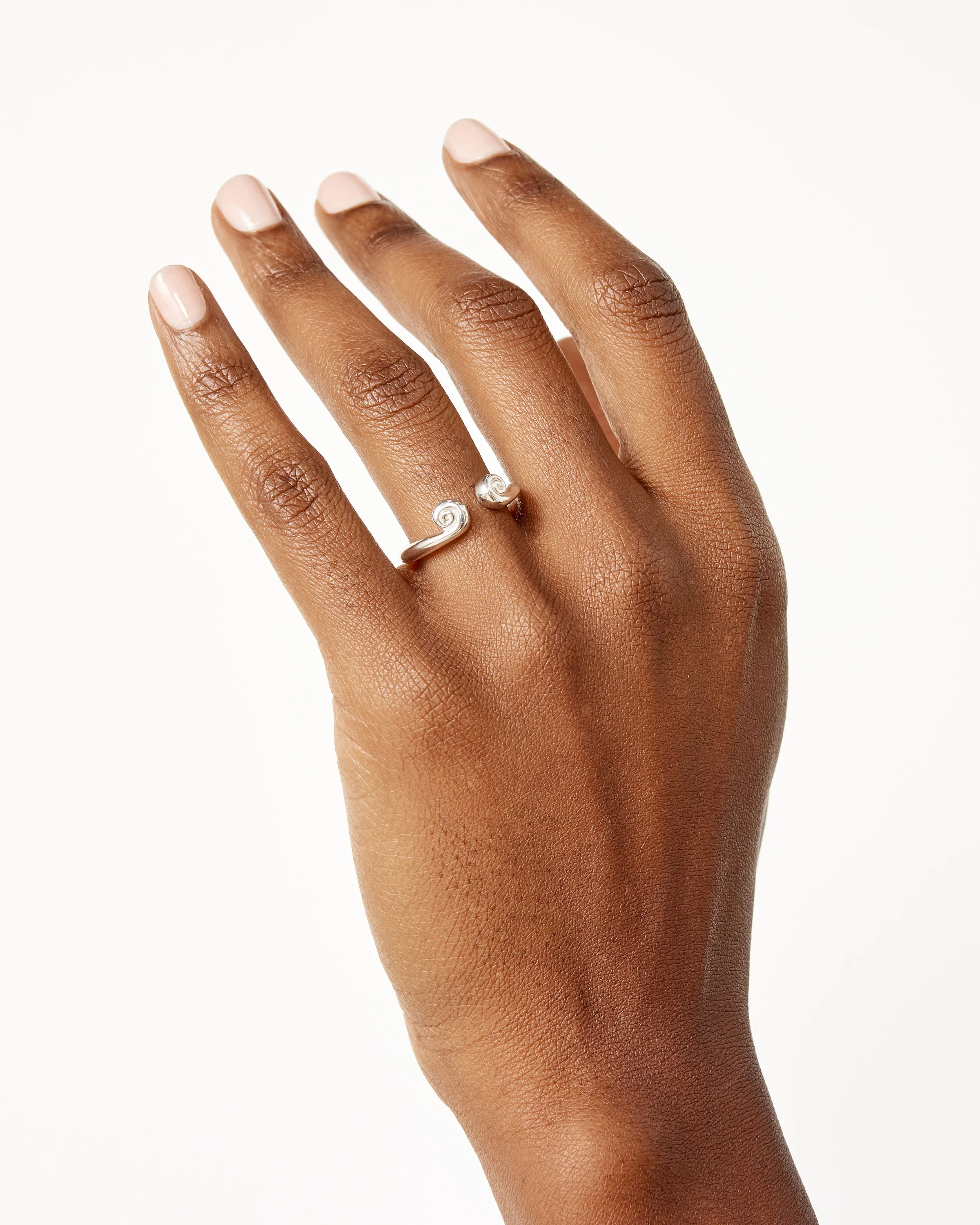 Vivi Ring in Silver - Image 5