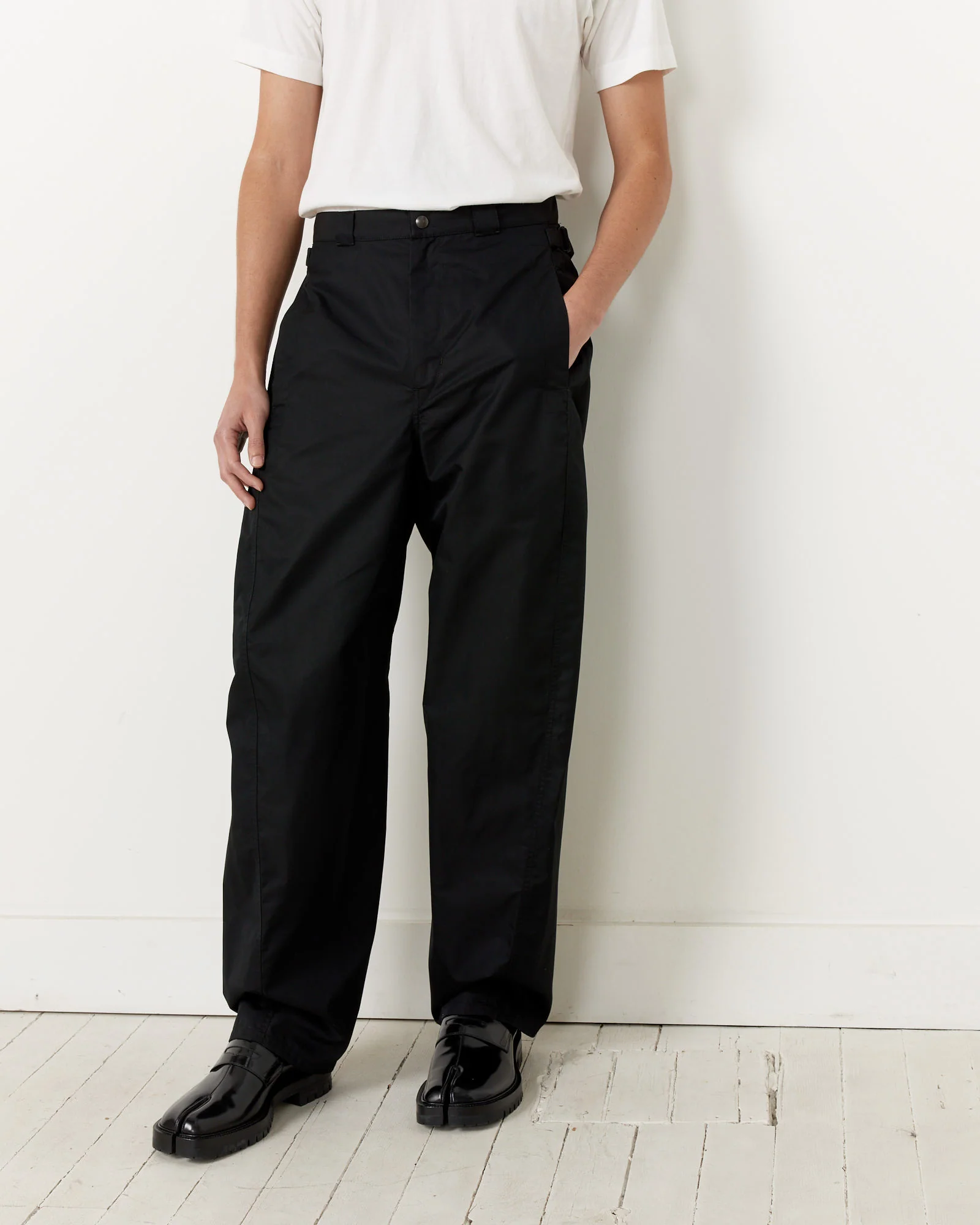 3D Pants in Black - Image 2