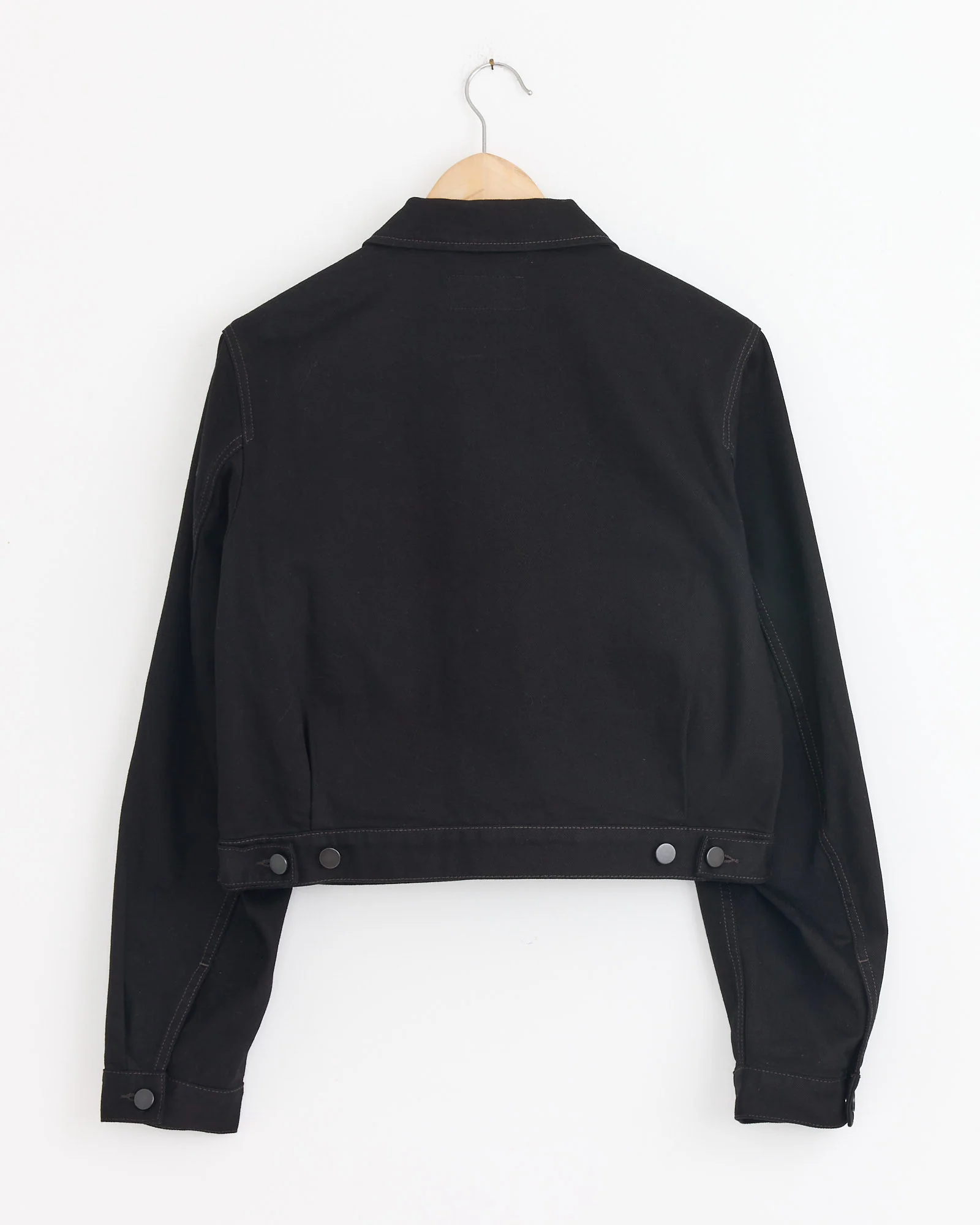 Cropped Blouson in Black - Image 3