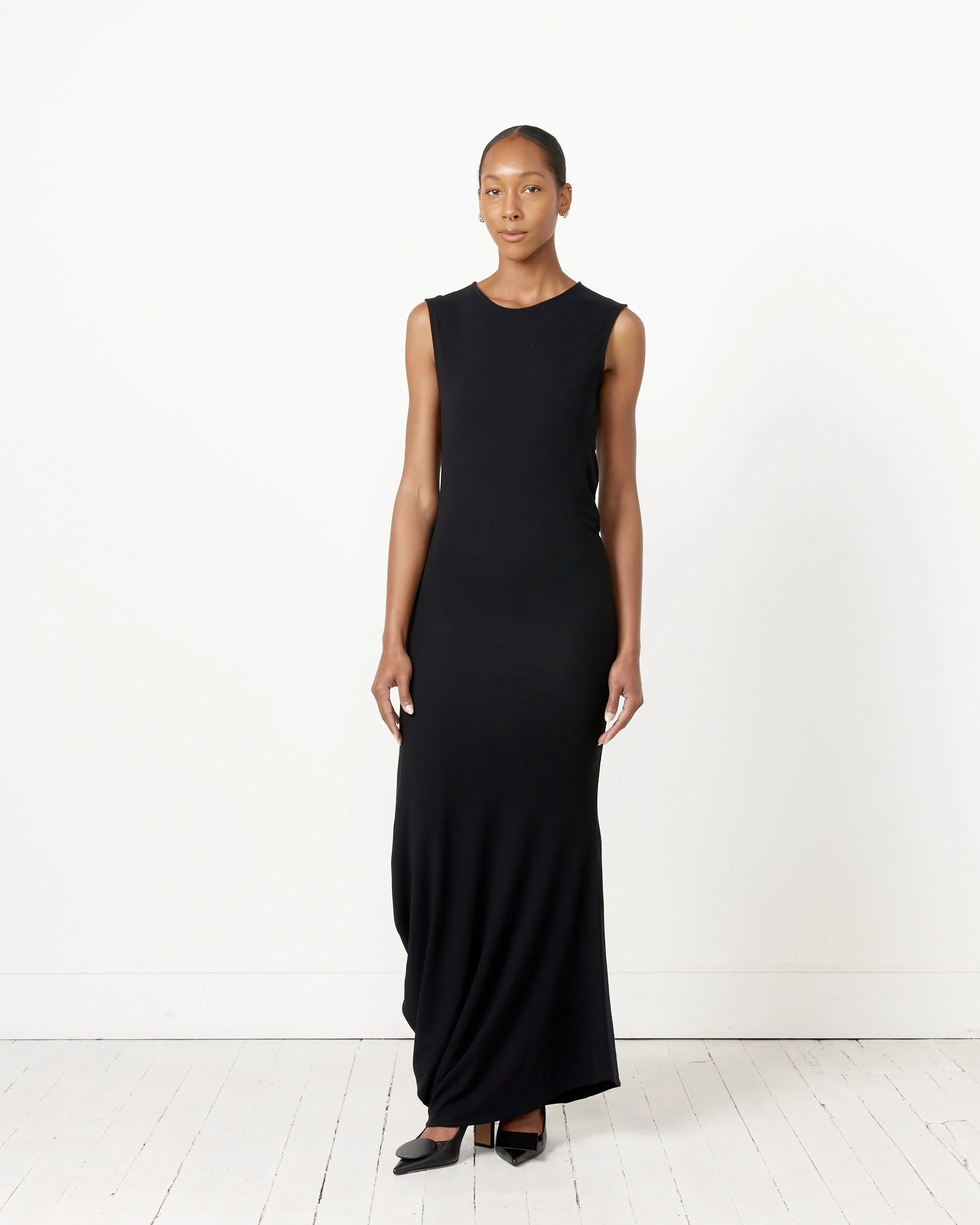 Fitted Twisted Dress in Black - Image 3