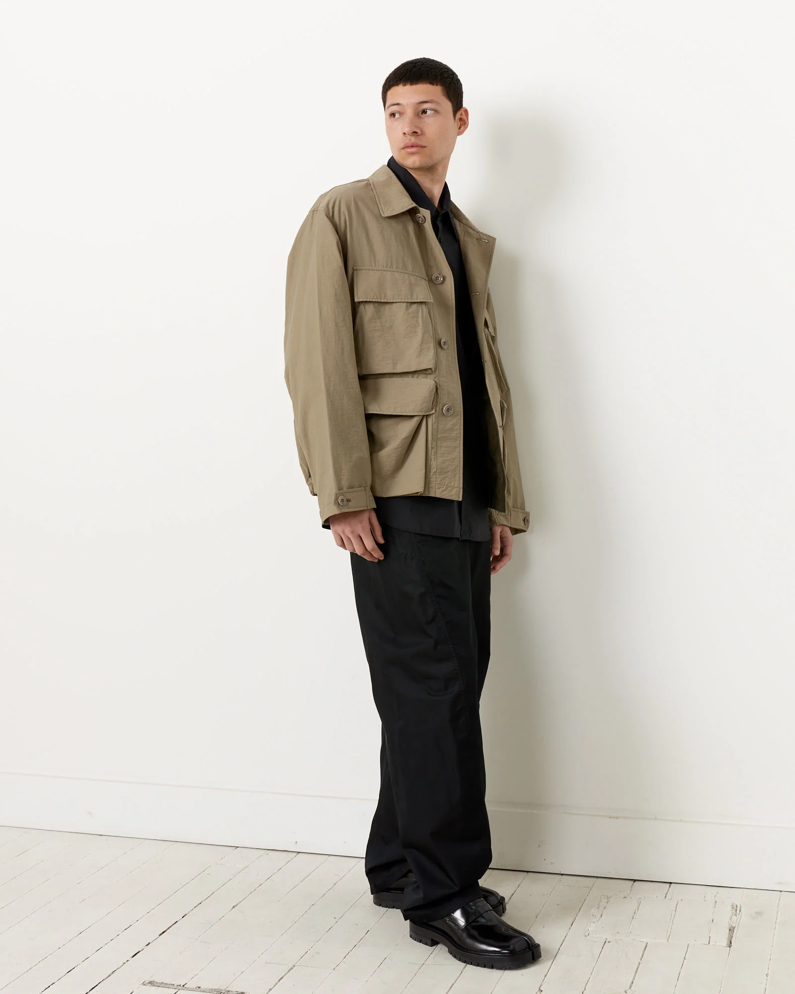 Light Field Jacket in Dusty Khaki - Image 4
