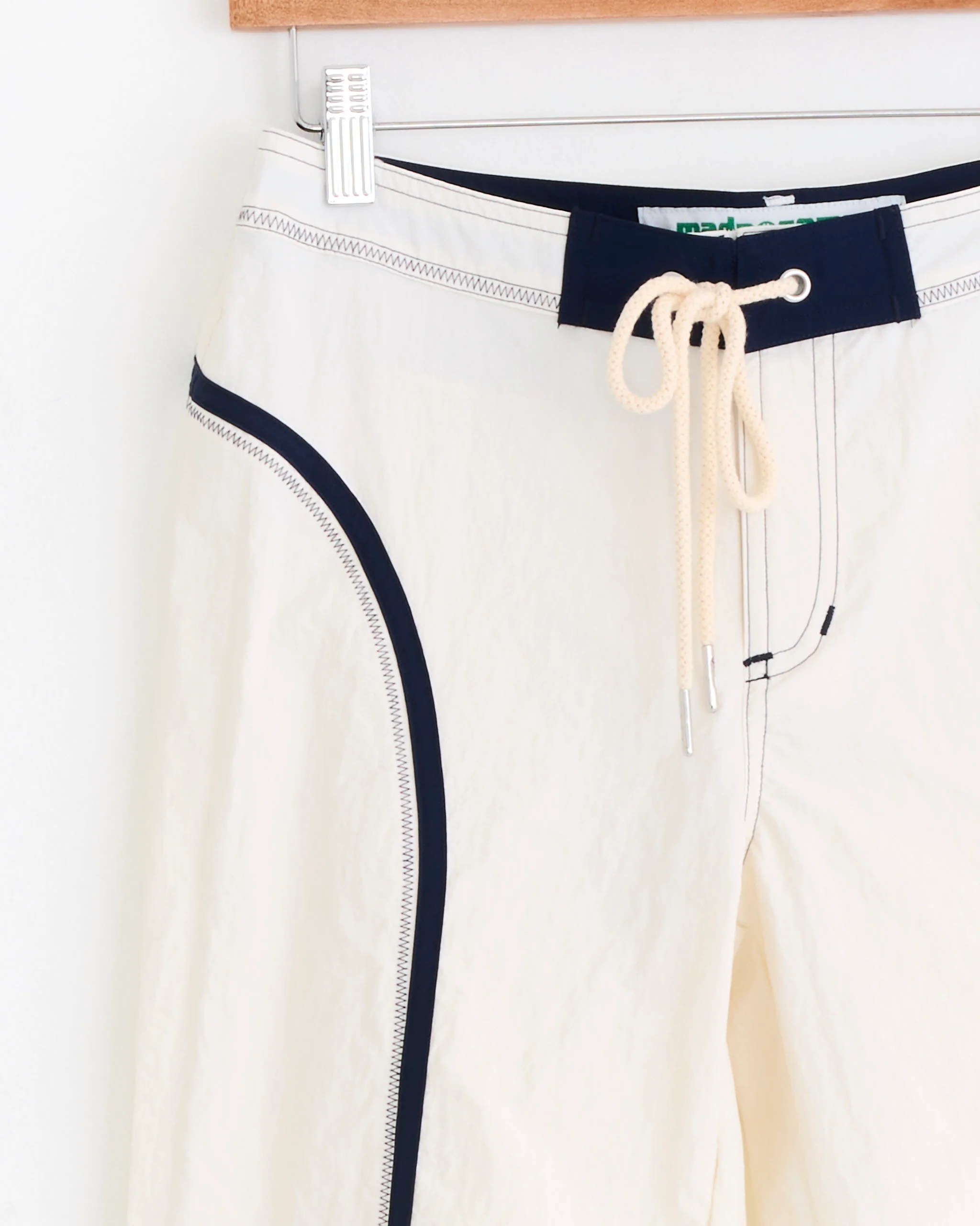 Pant in White/Navy - Image 2